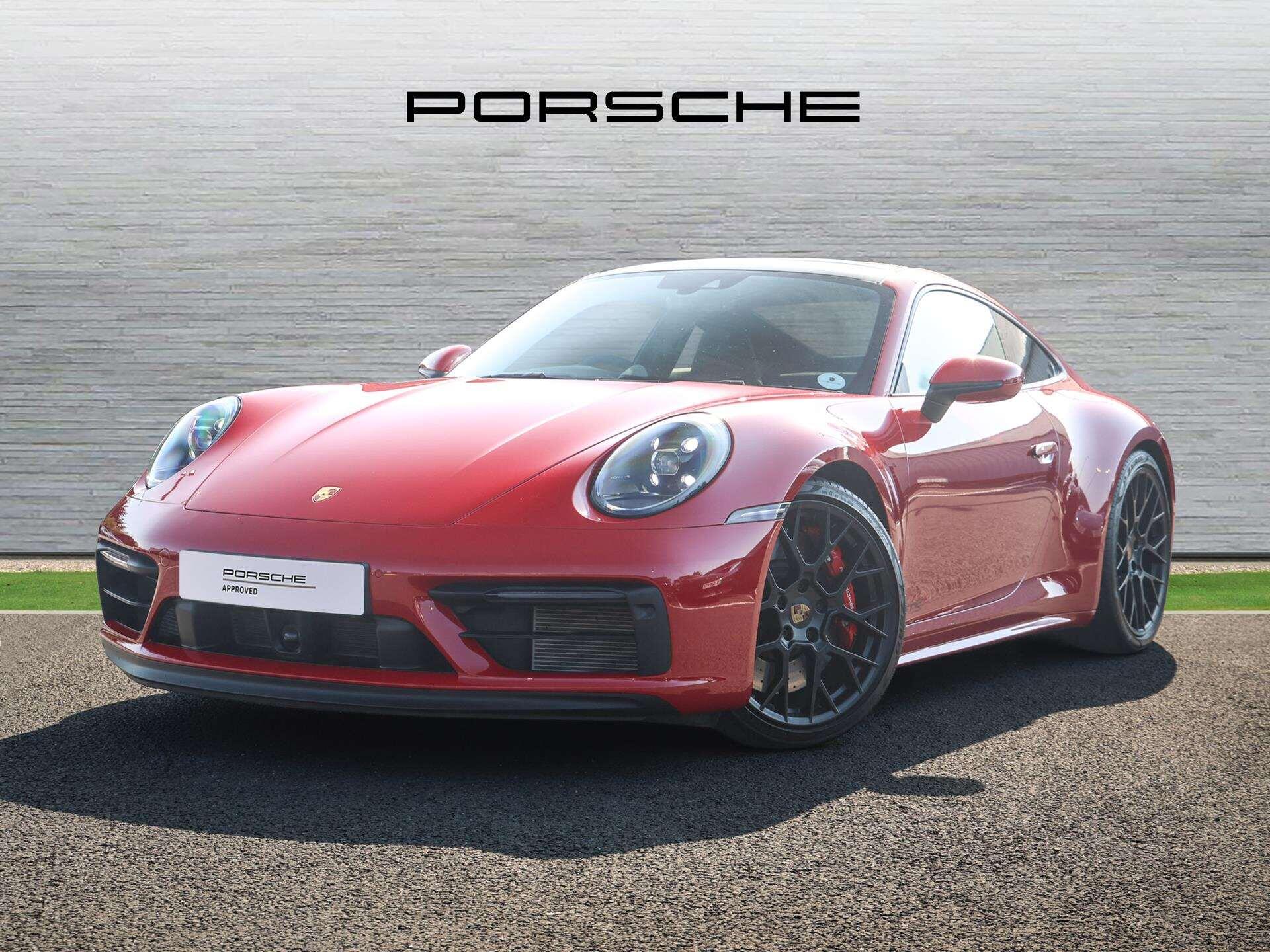 Porsche 911 view 2