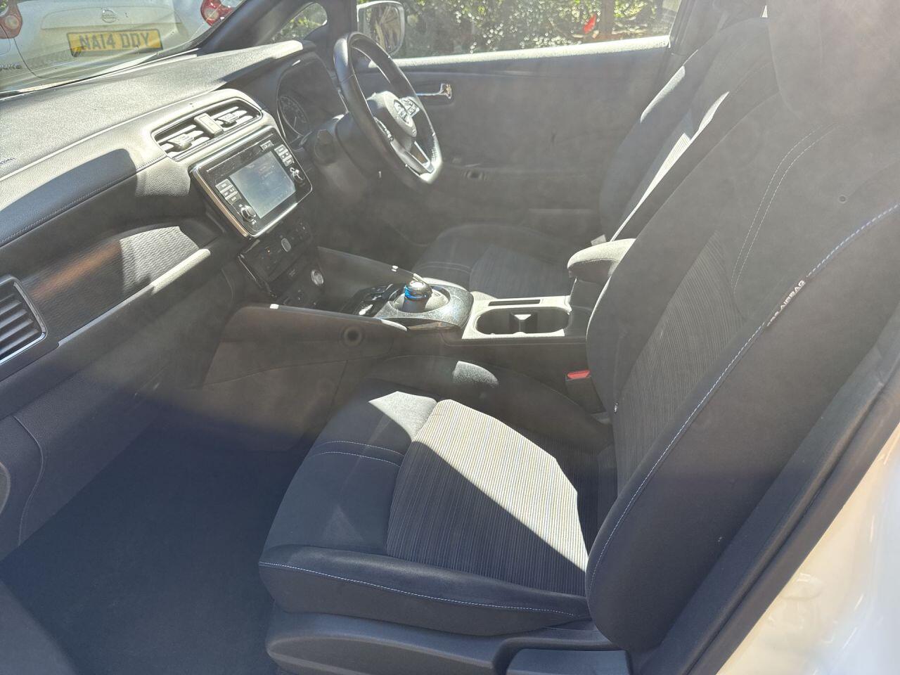 Nissan Leaf view 26