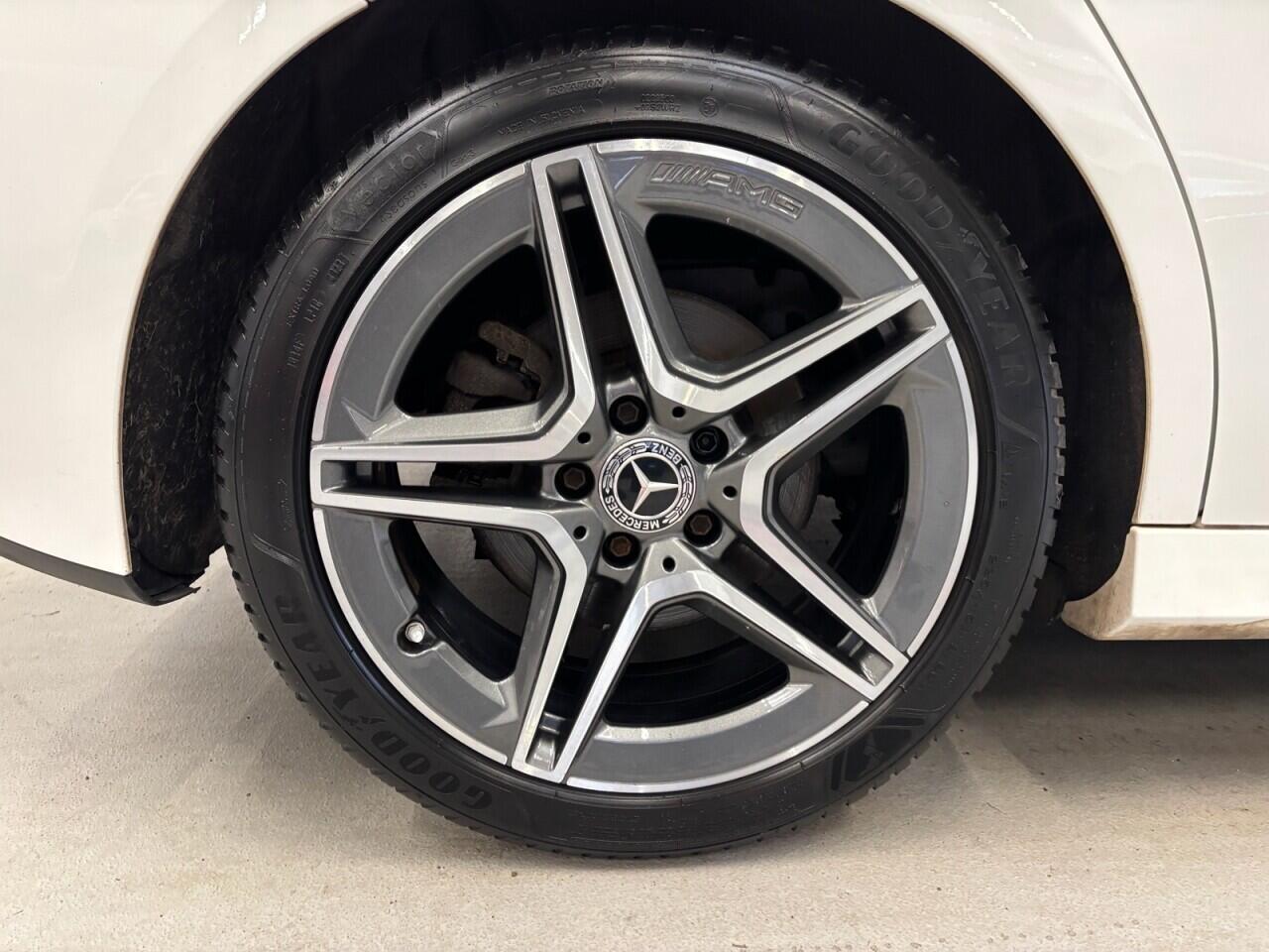 Mercedes-Benz A-Class view 11