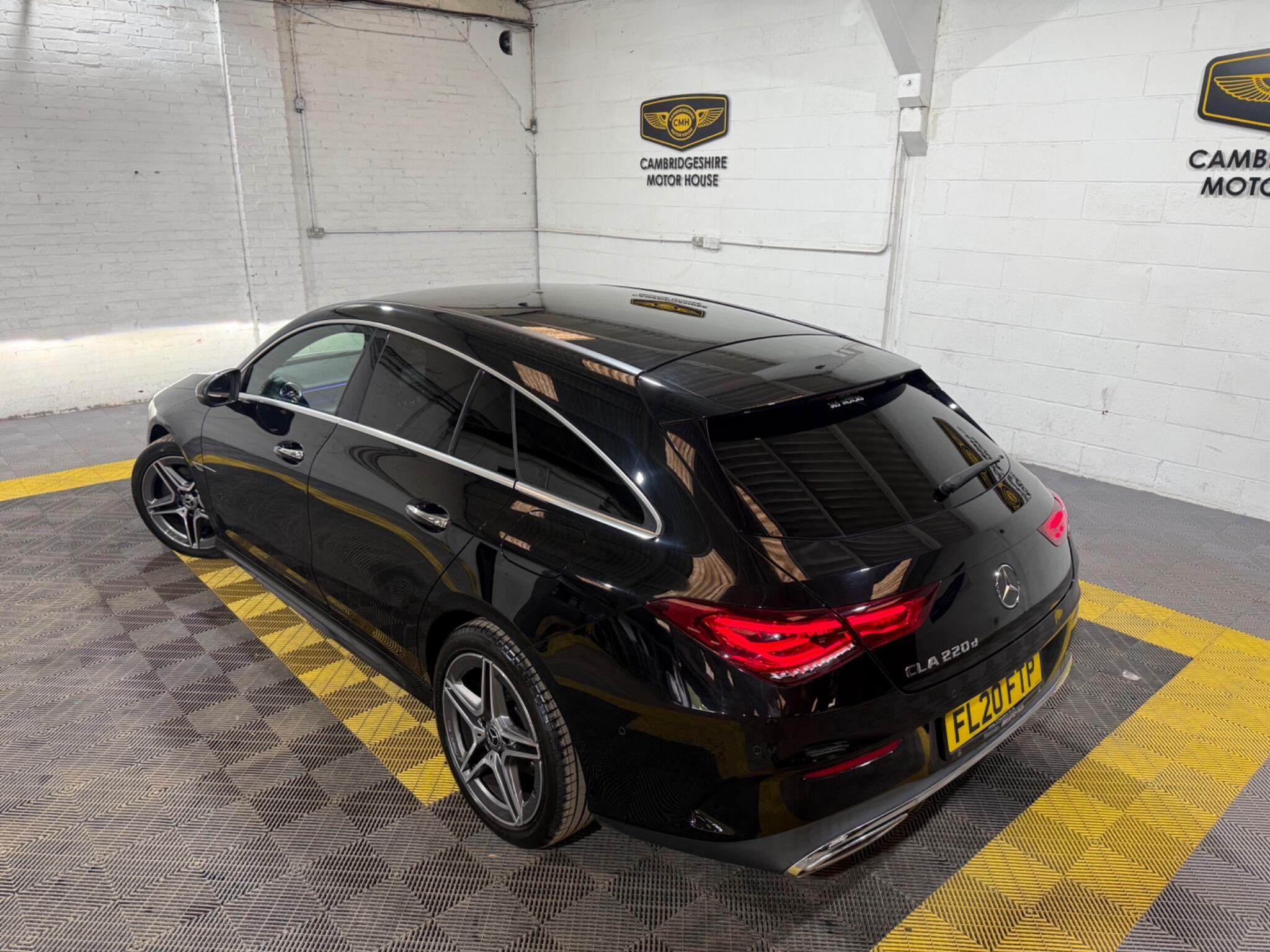 Mercedes-Benz Cla view 4
