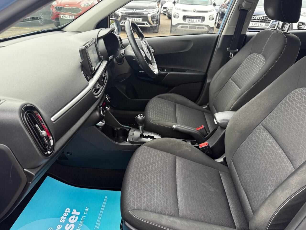 Kia Picanto view 17