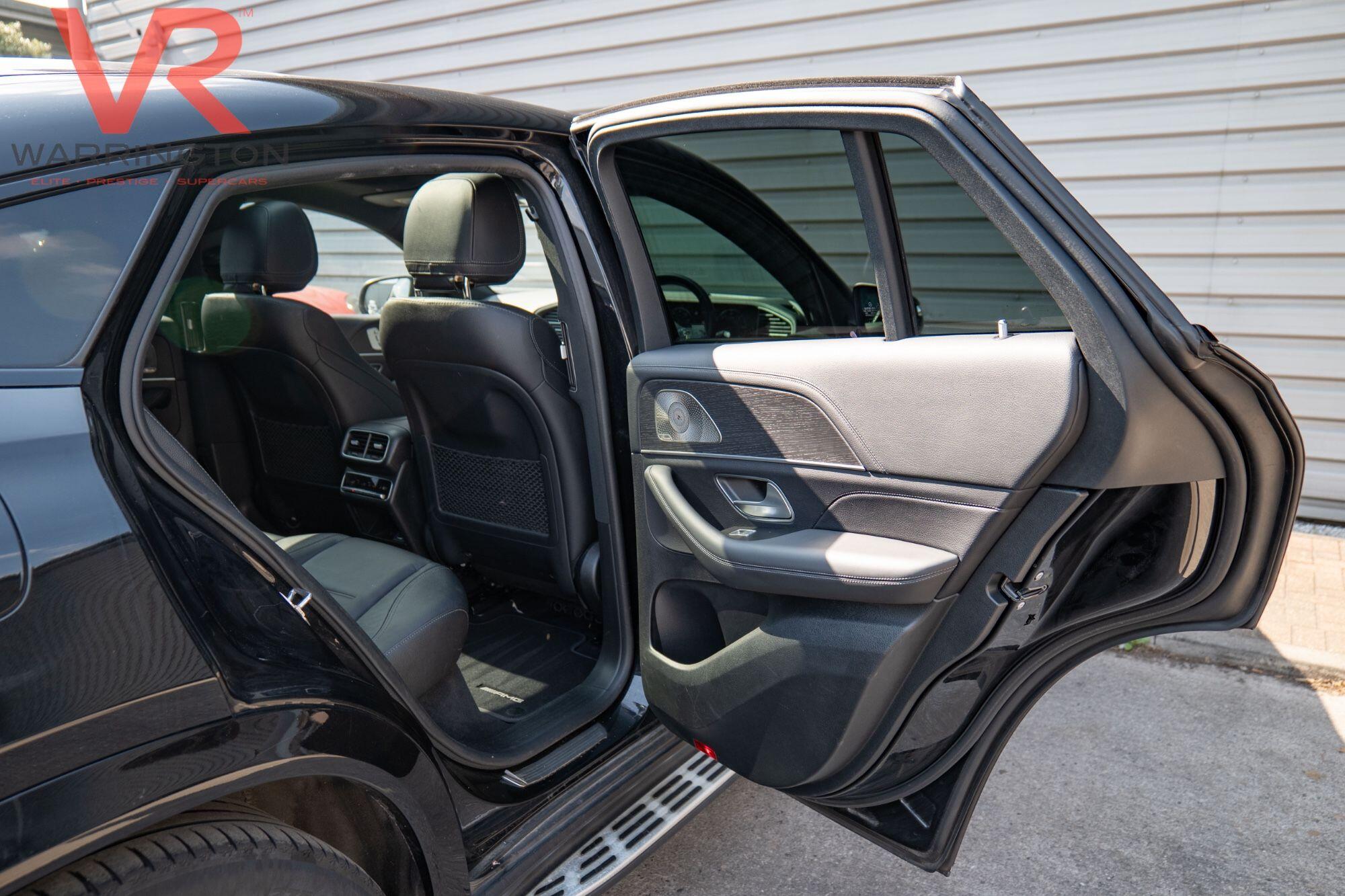 Mercedes-Benz Gle view 39