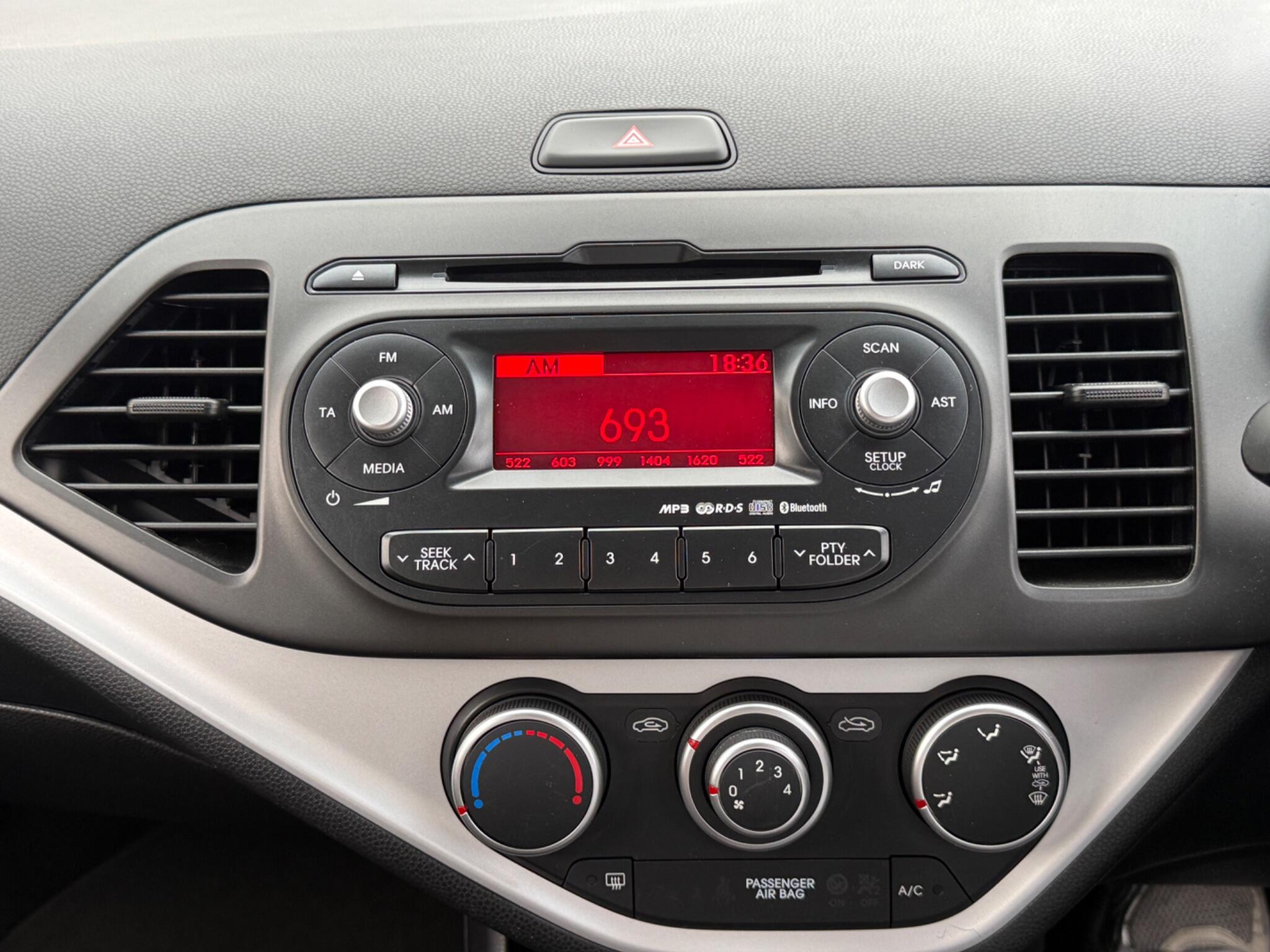 Kia Picanto - Image 54