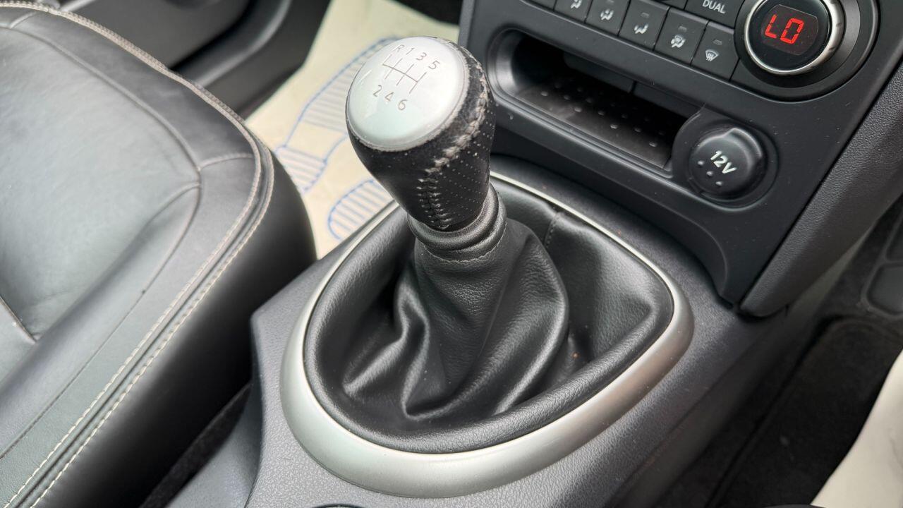 Nissan Qashqai view 24