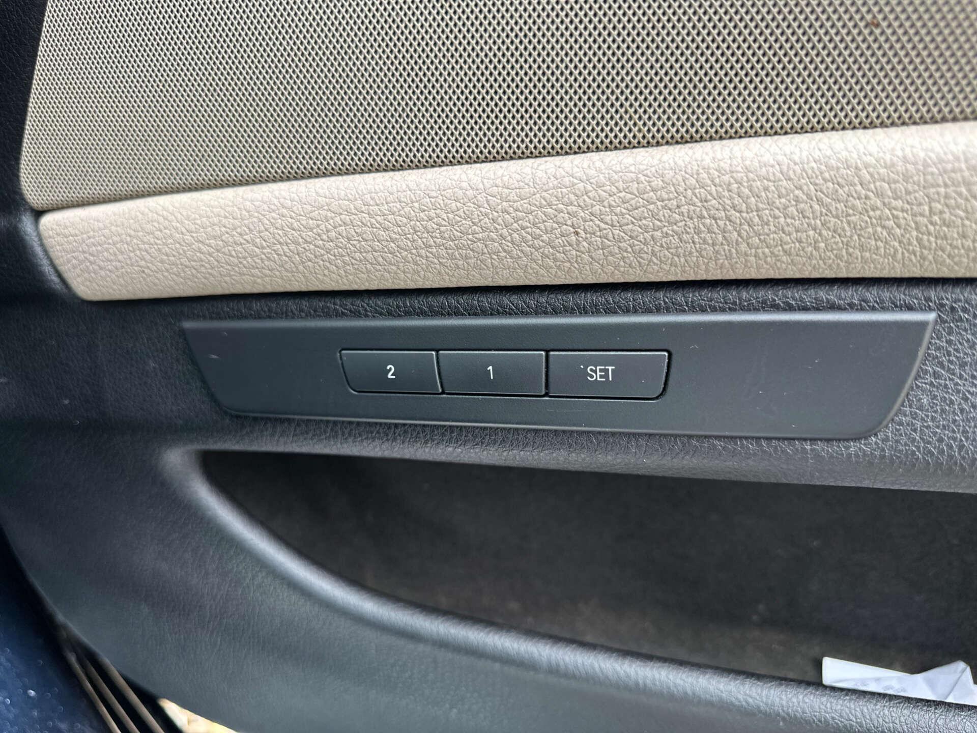 BMW 5 Series view 34