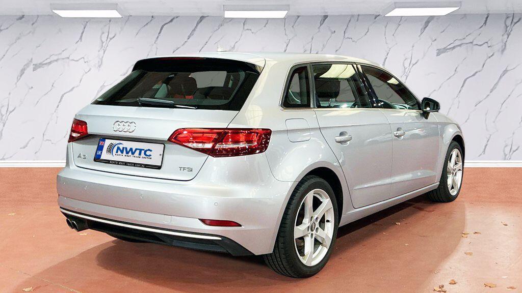 Audi A3 view 7