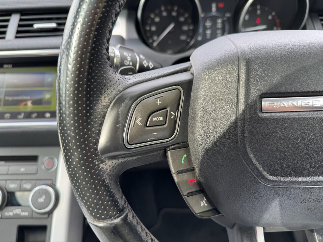 Land Rover Range Rover Evoque view 15