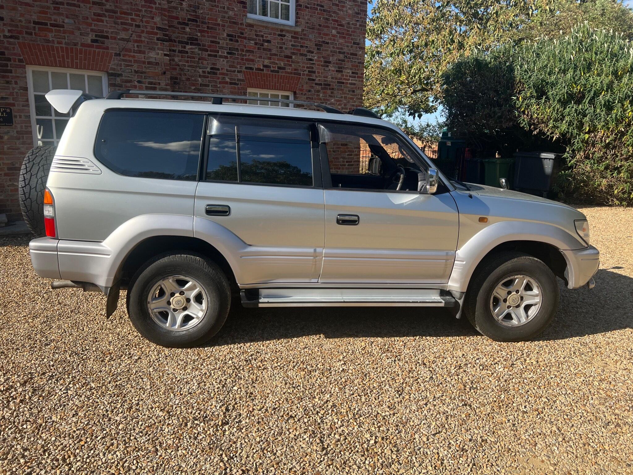 Toyota Land Cruiser Colorado
