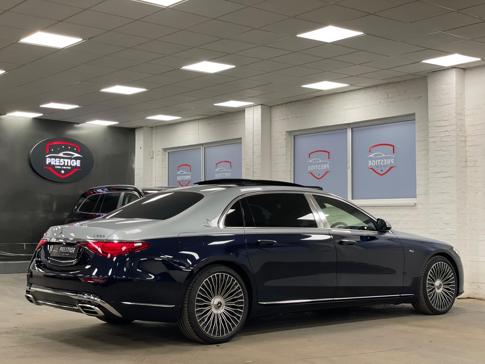 Mercedes-Benz S-Class view 3