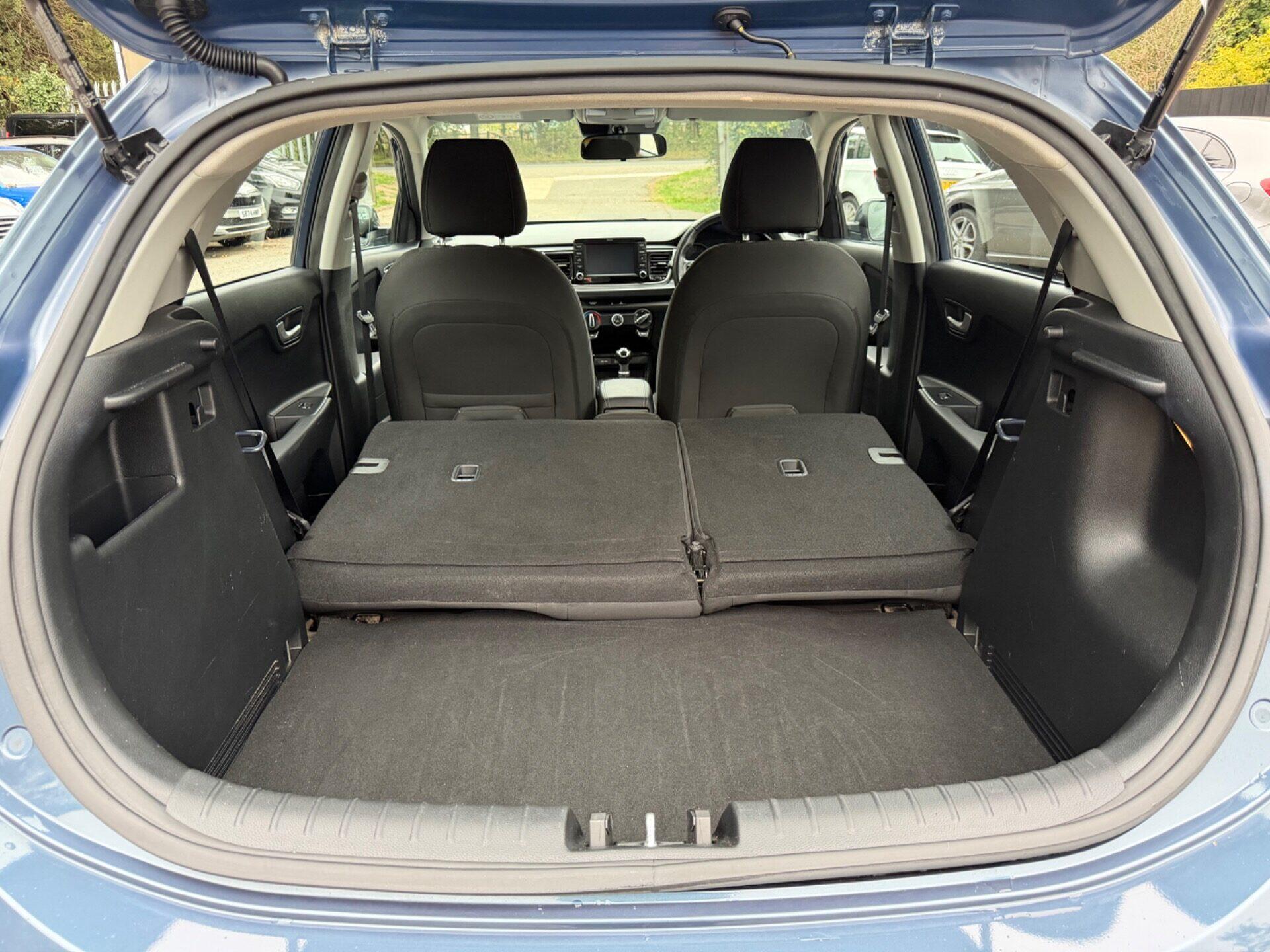 Kia Rio view 42