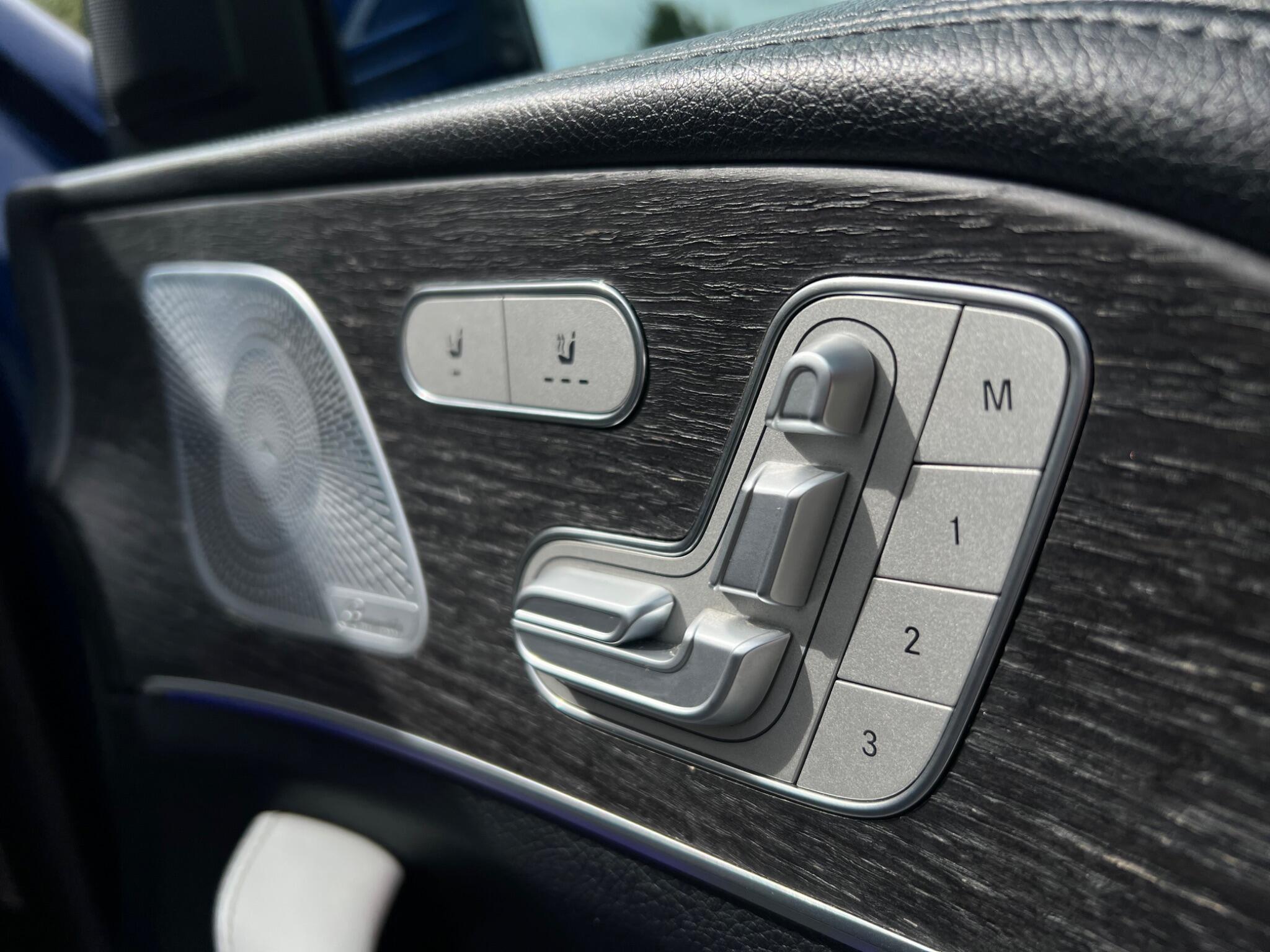 Mercedes-Benz GLE view 14