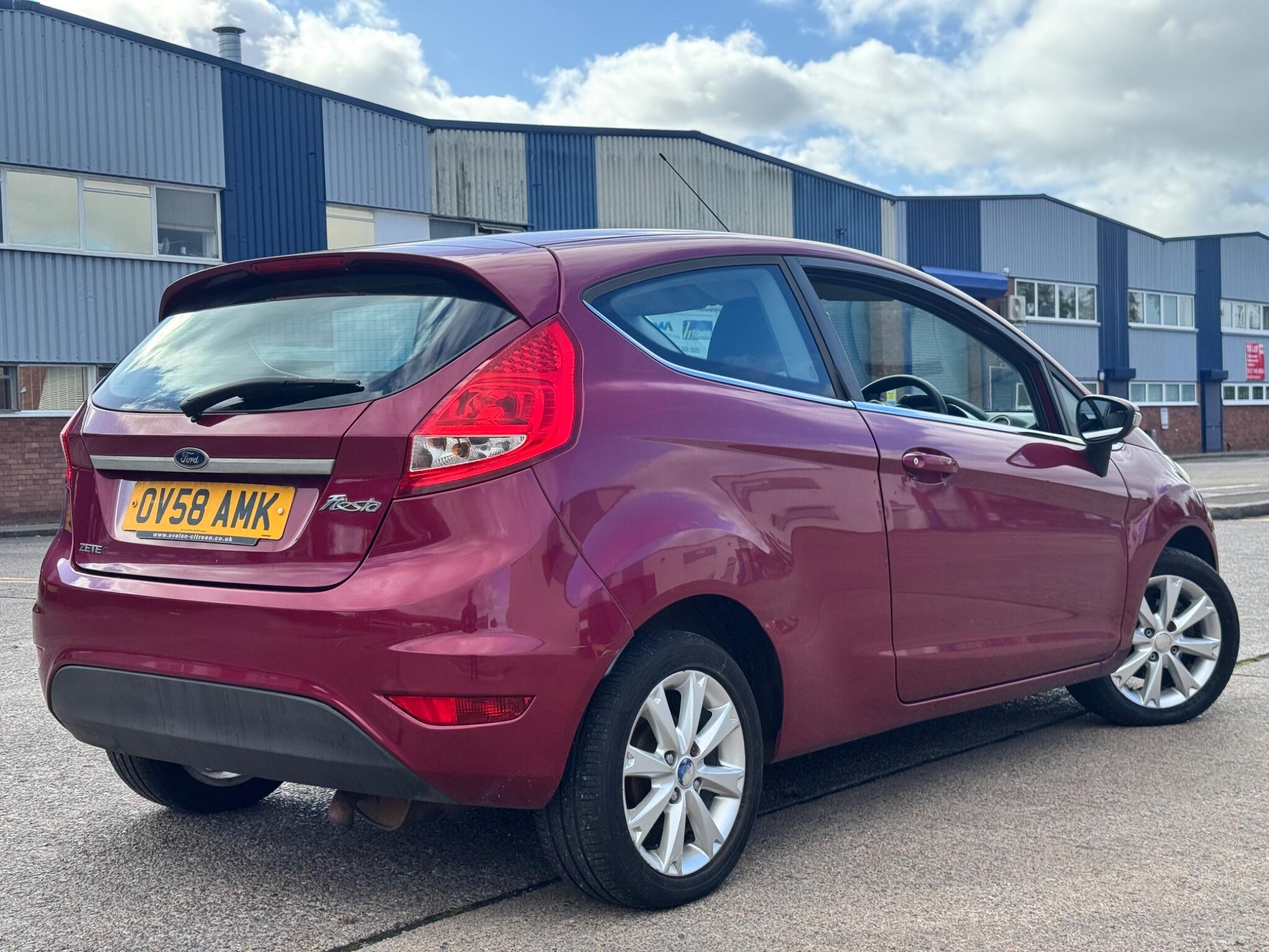 Ford Fiesta view 19