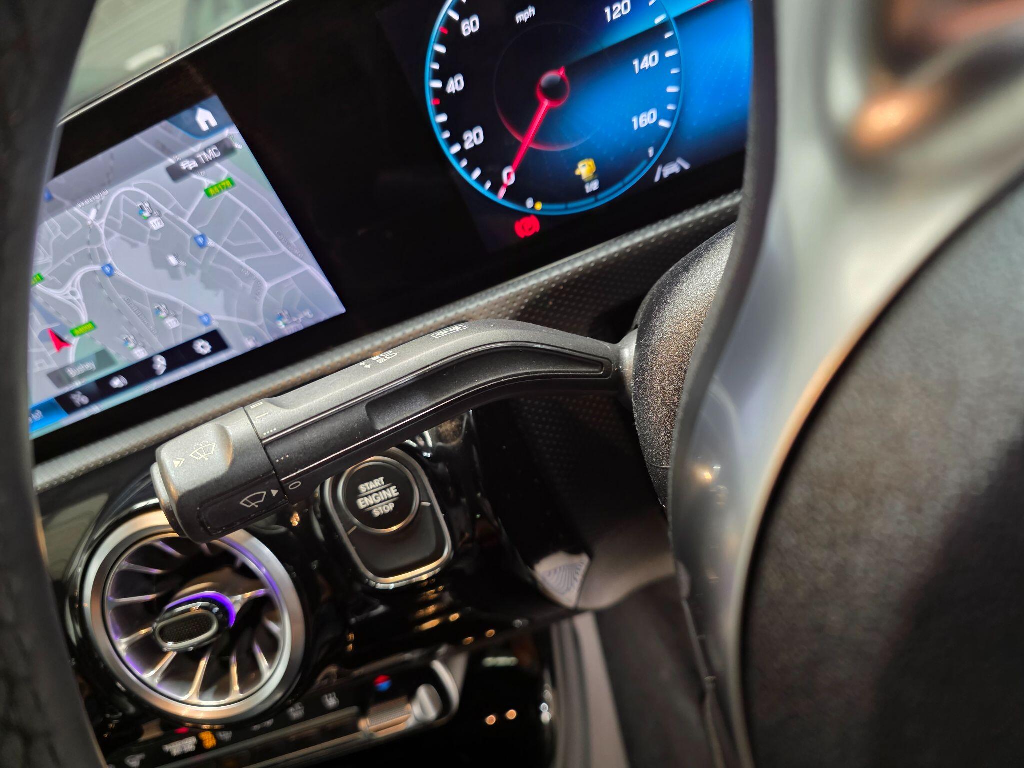 Mercedes-Benz Cla view 21