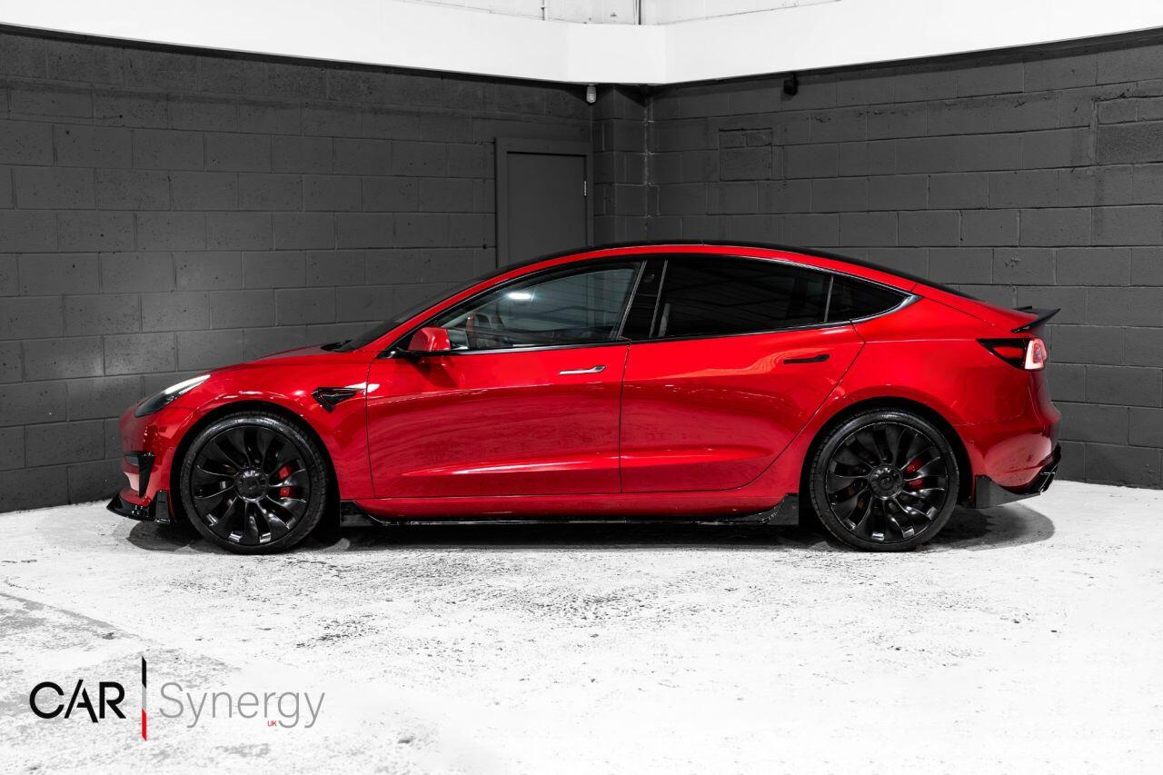 Tesla Model 3 view 5