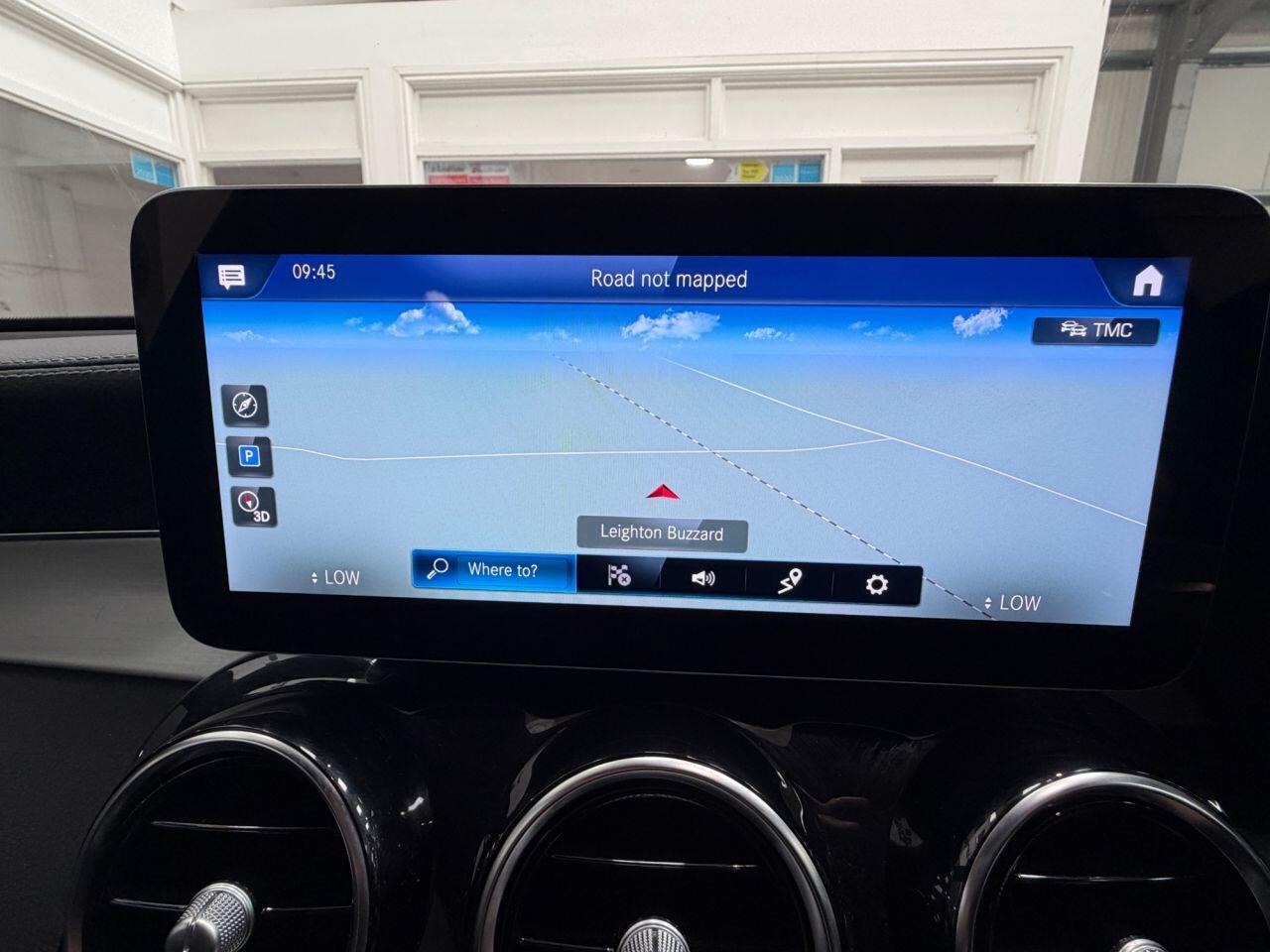 Mercedes-Benz GLC view 33