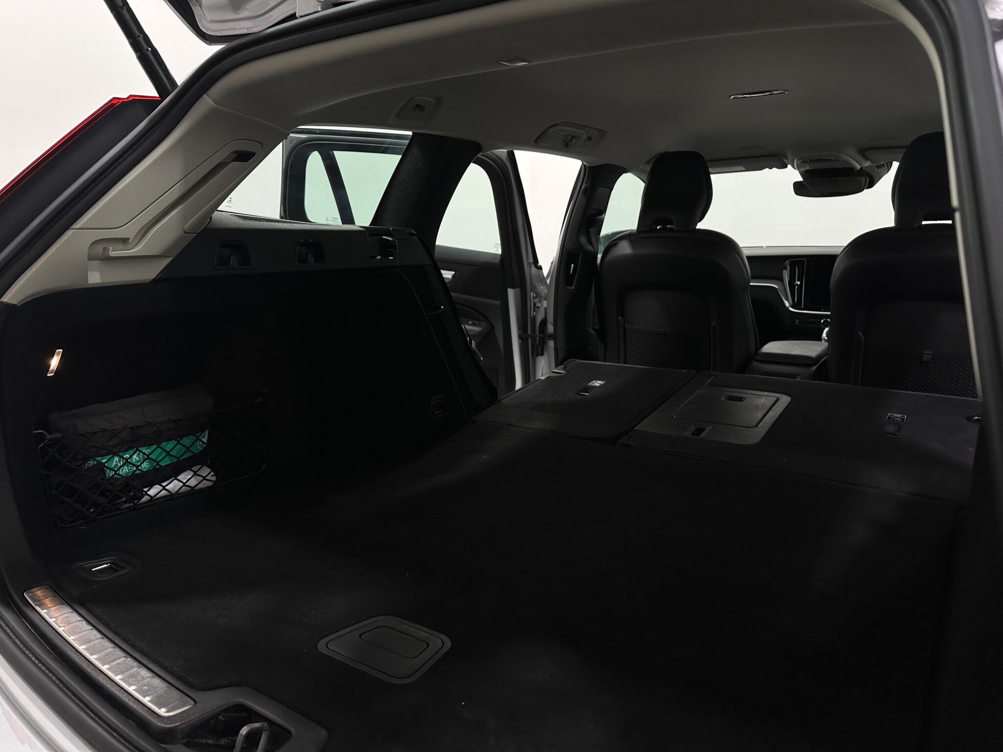 Volvo V60 view 44