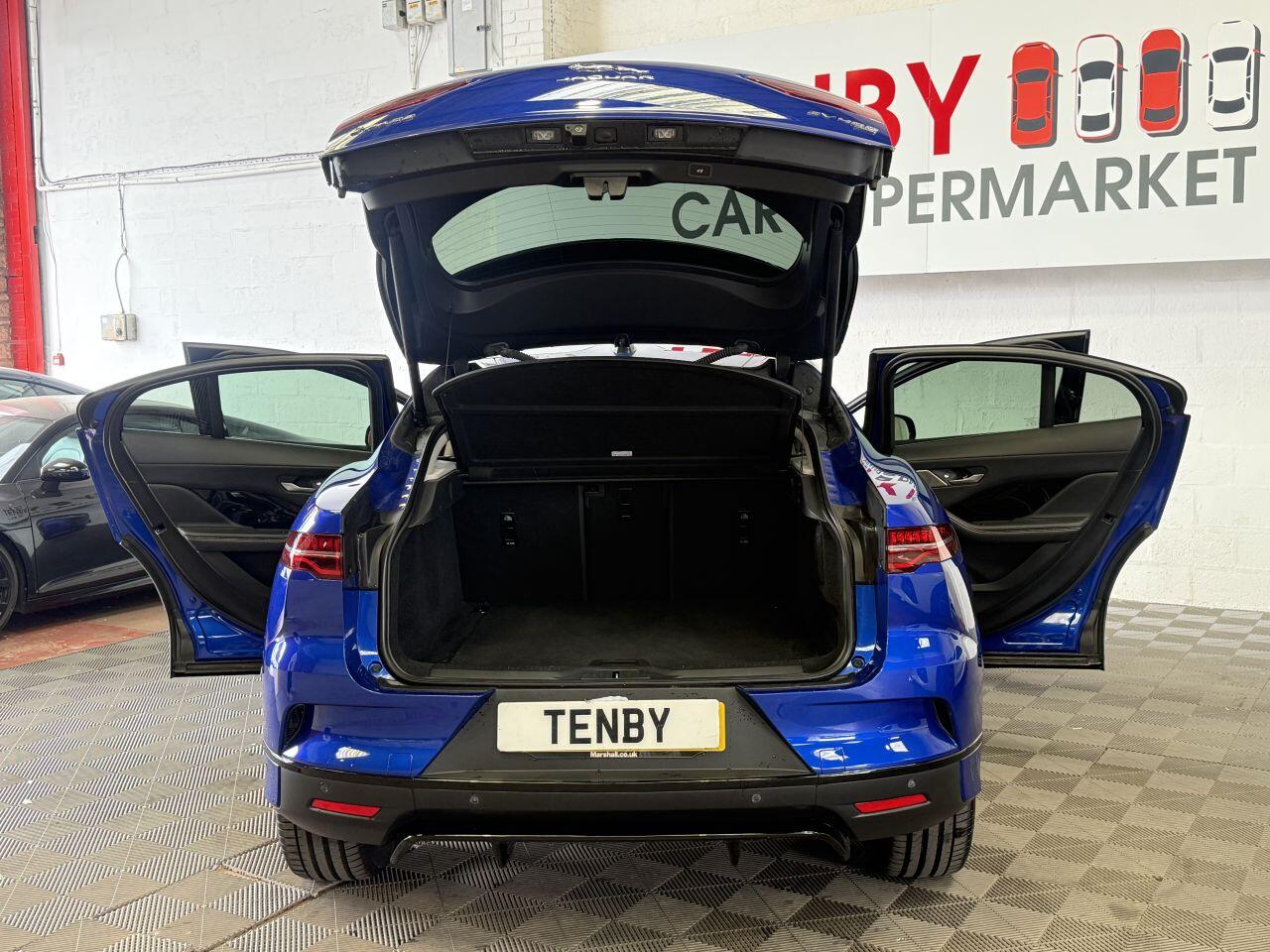 Jaguar I-Pace view 15