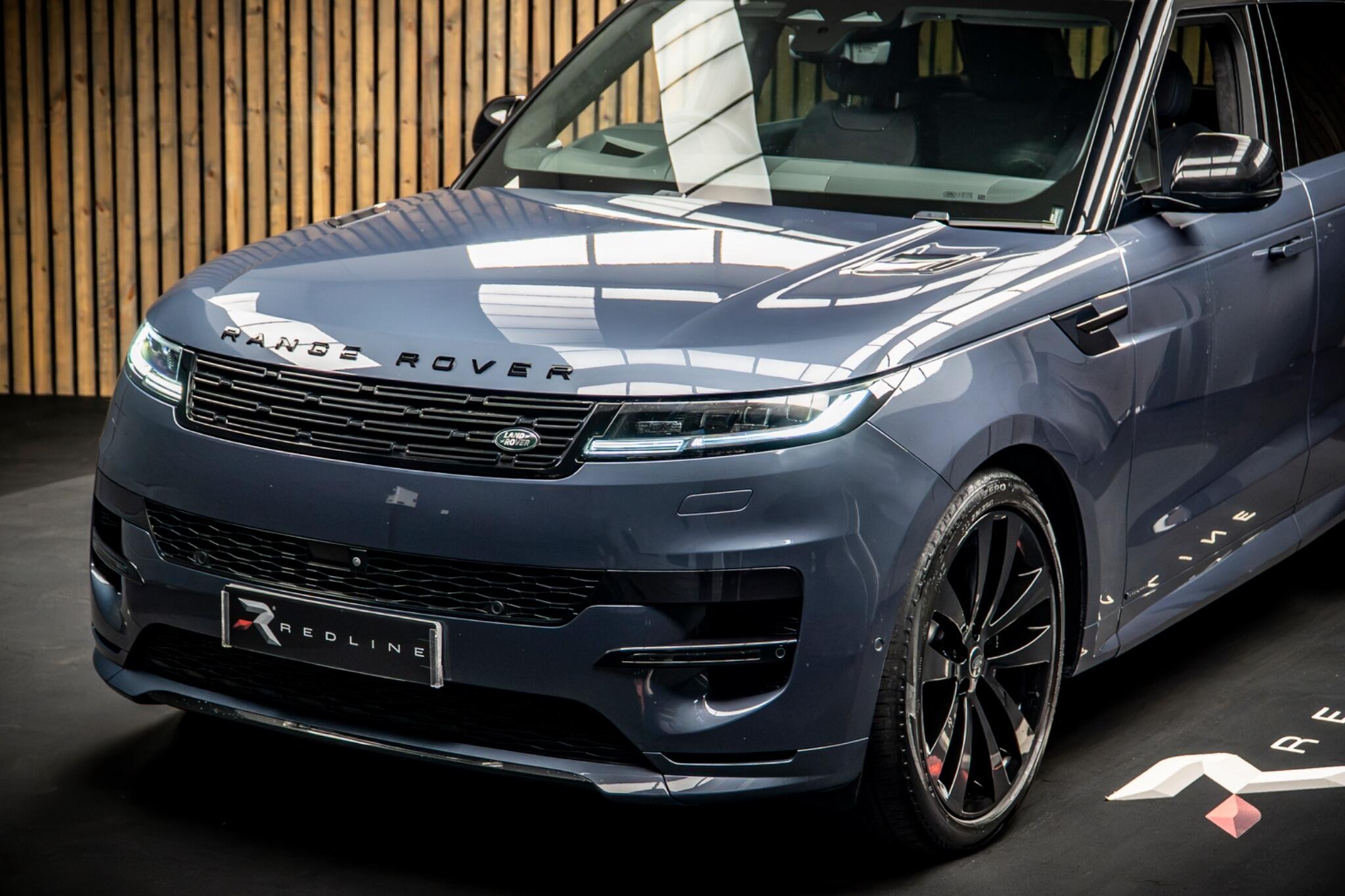 Land Rover Range Rover Sport view 14