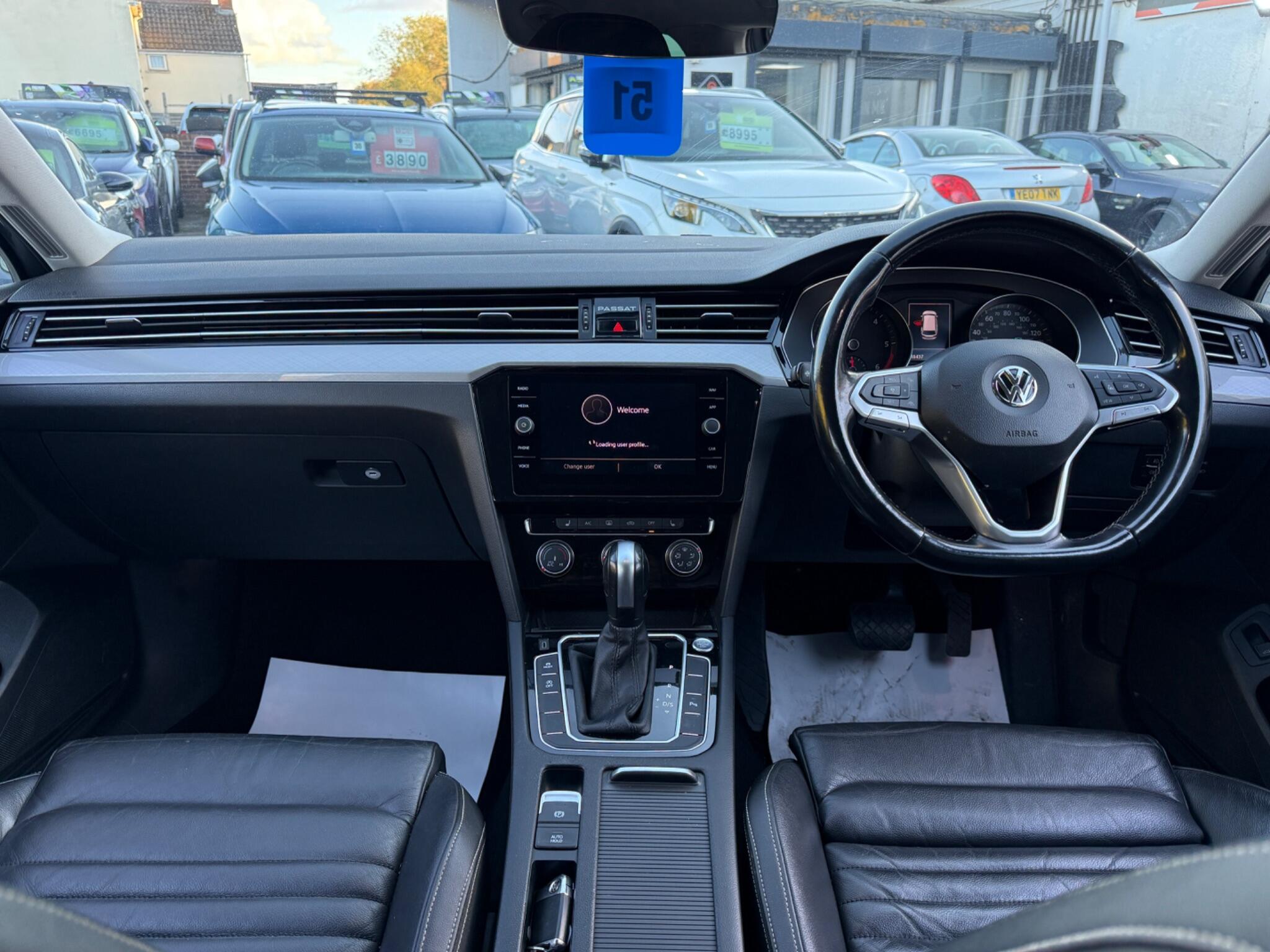 Volkswagen Passat - Image 55