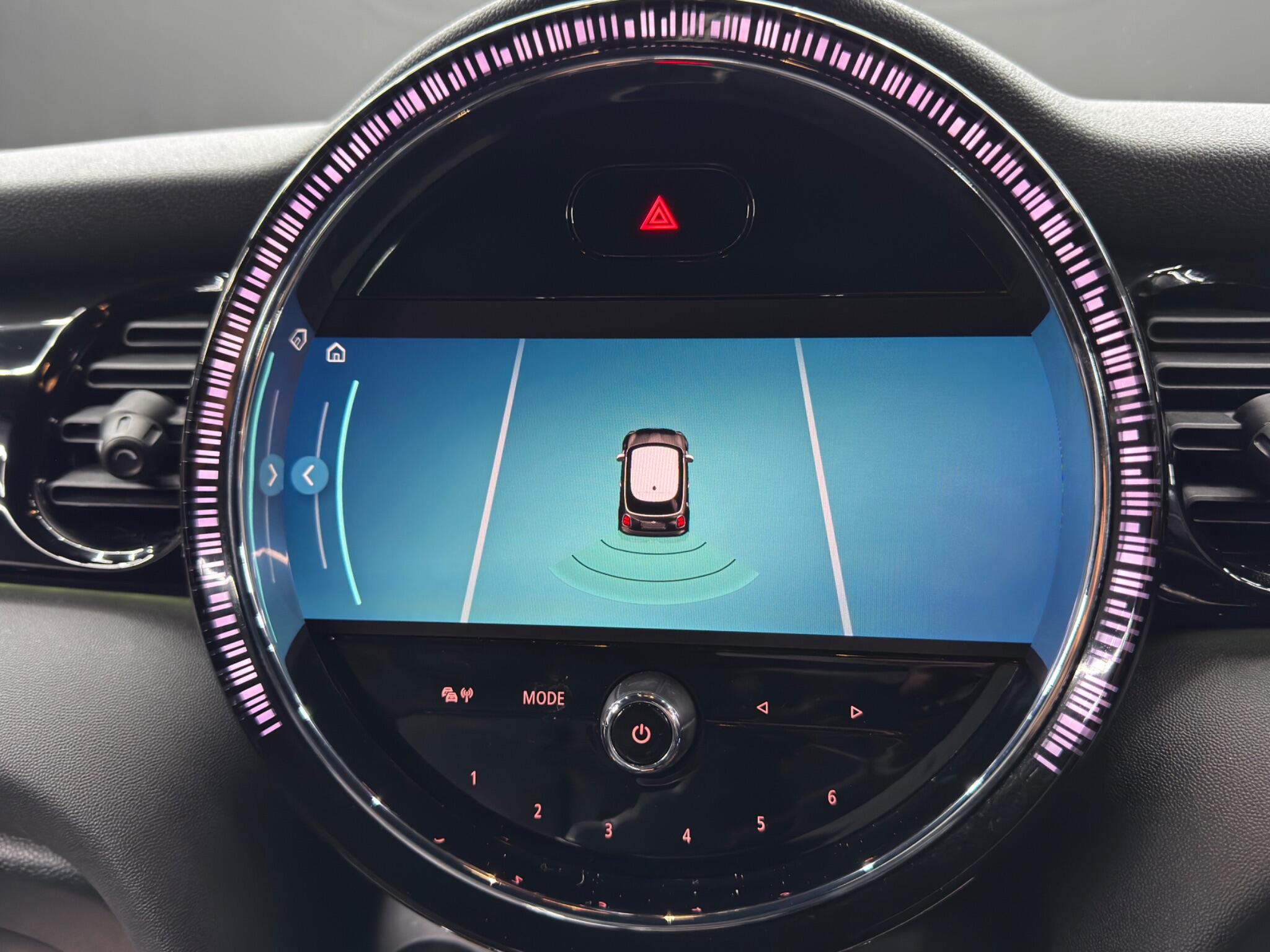 MINI Hatch view 36