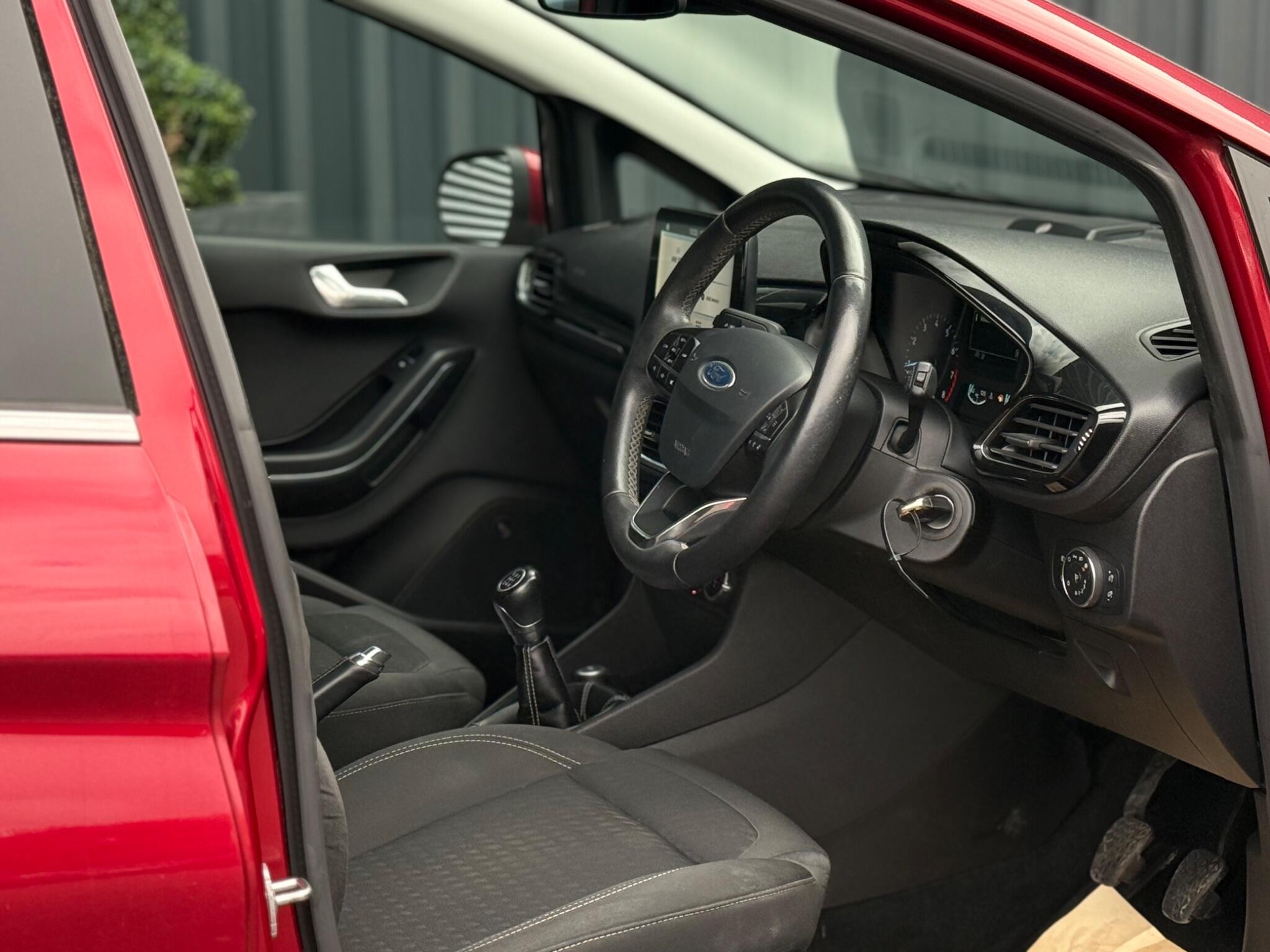 Ford Fiesta view 8