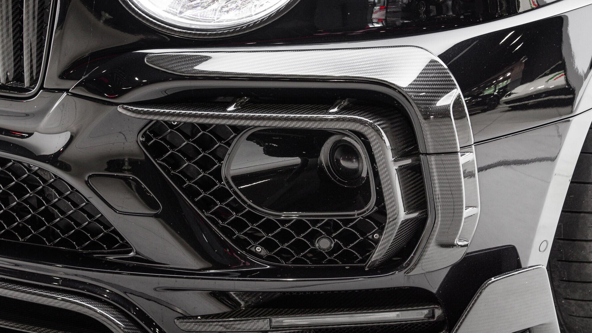 Bentley Bentayga view 70