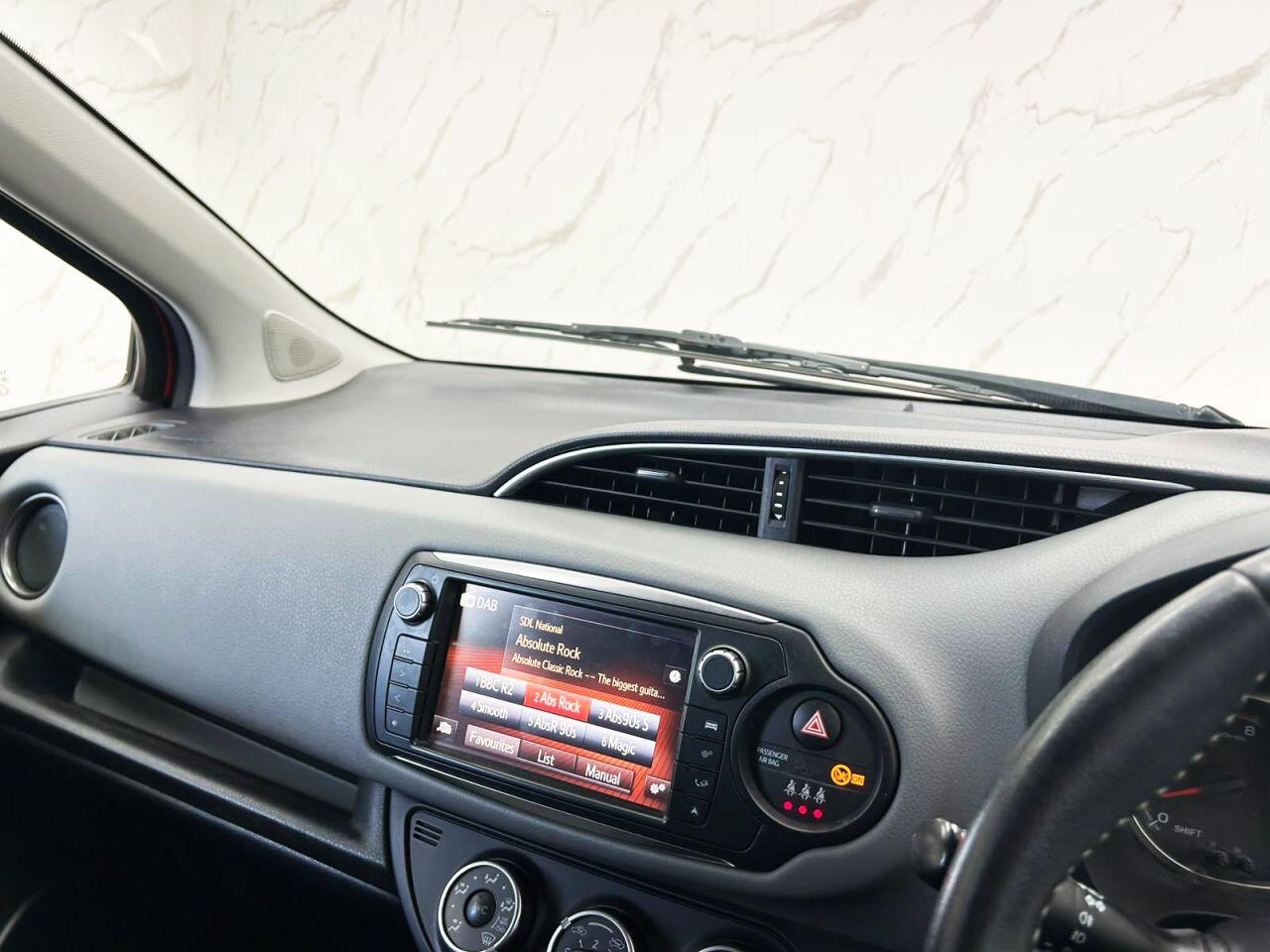 Toyota Yaris view 15