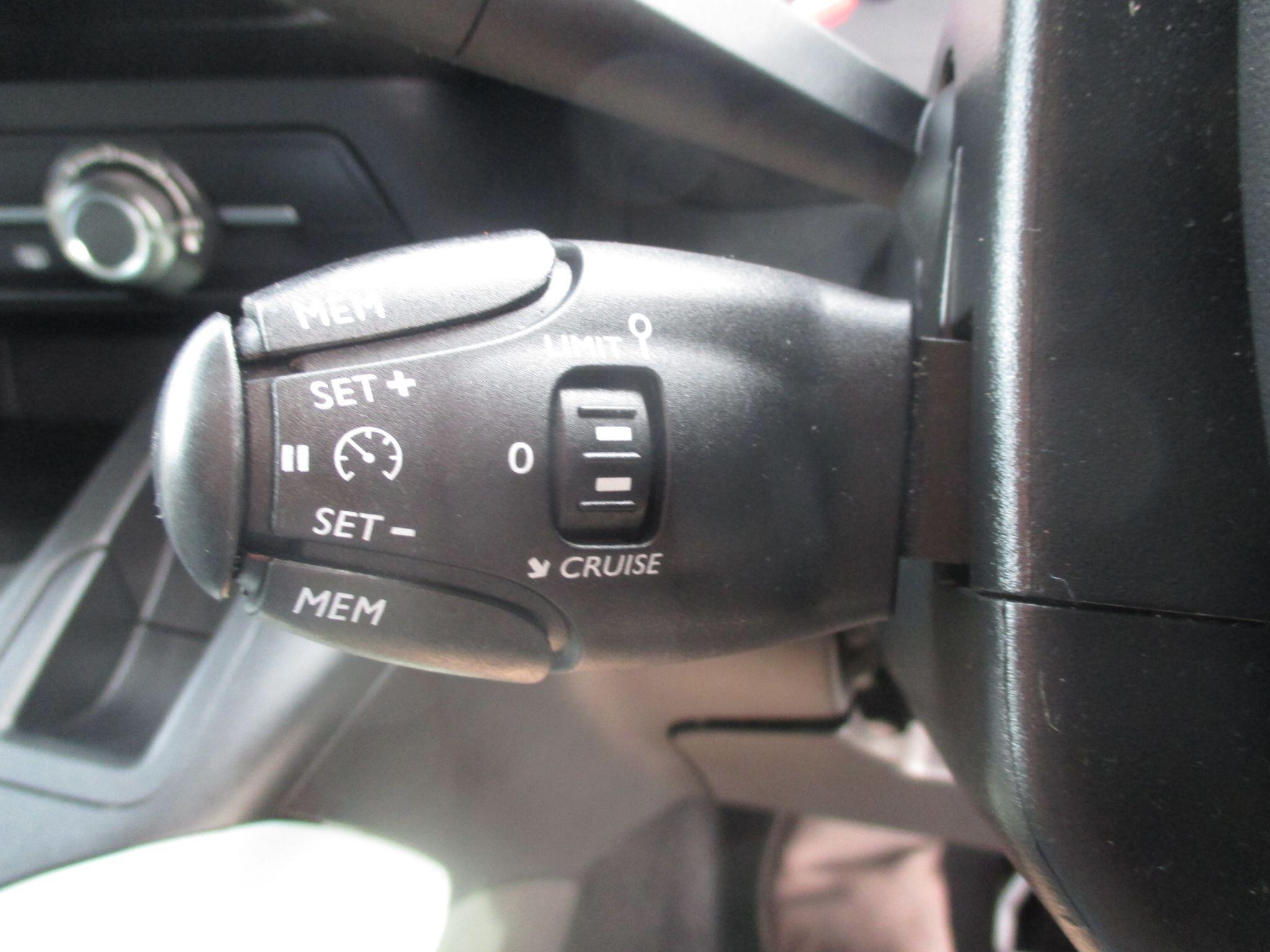 Citroen Berlingo view 39