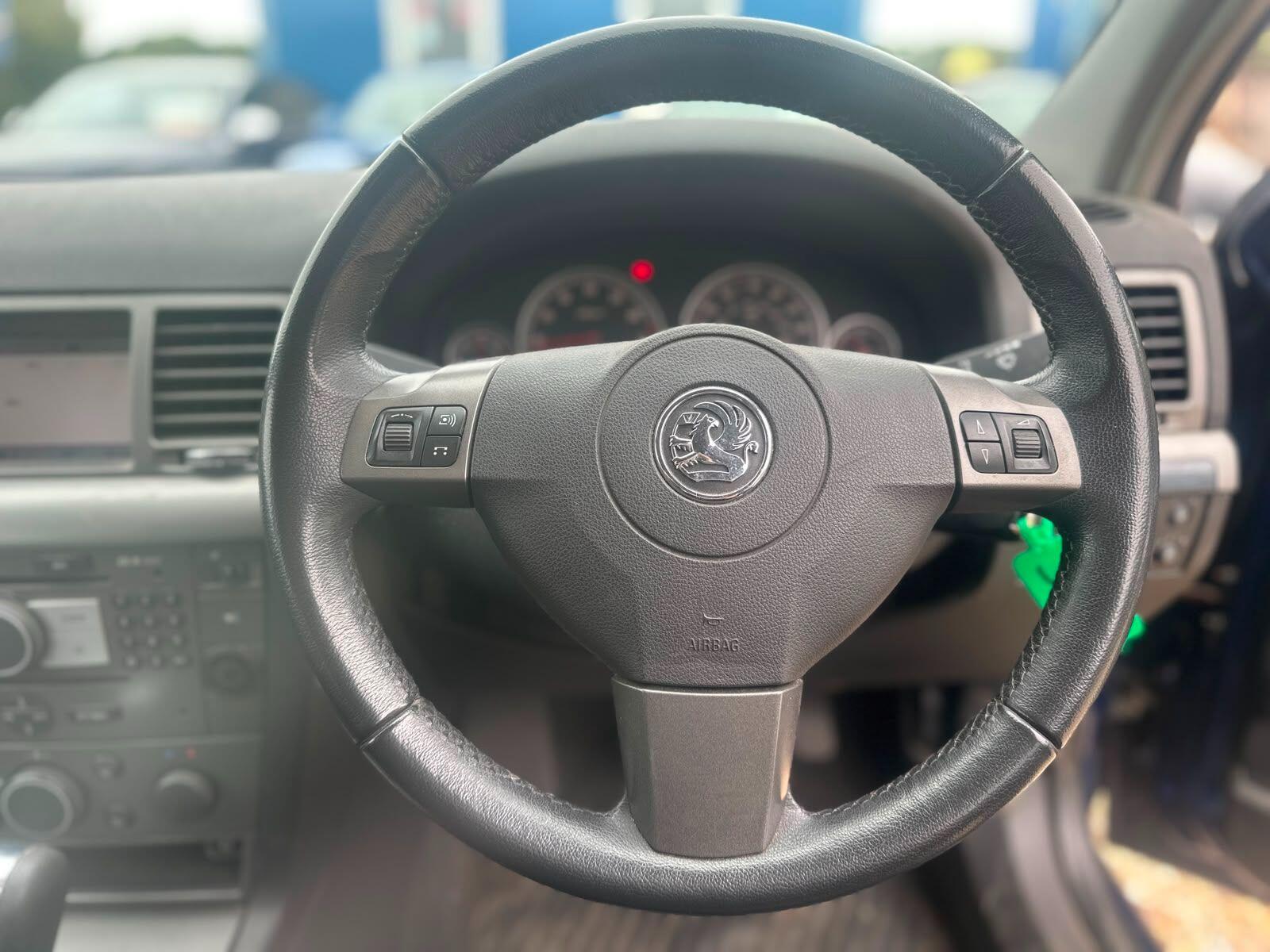 Vauxhall Vectra view 15