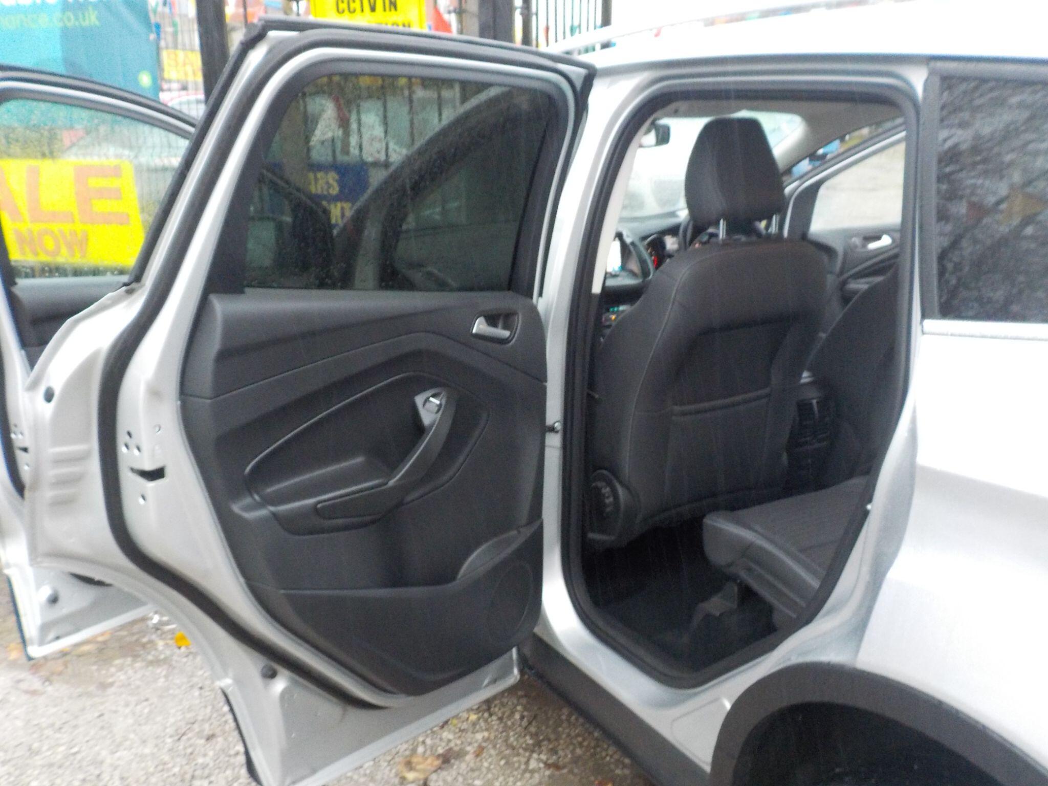 Ford Kuga 1.5 TDCi EcoBlue Titanium Edition Euro 6 (s/s) 5dr