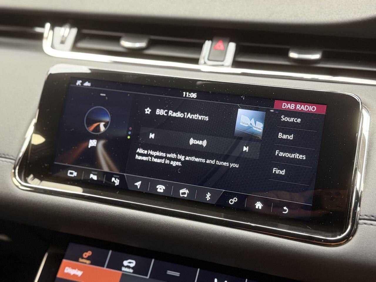 Land Rover Range Rover Evoque view 61