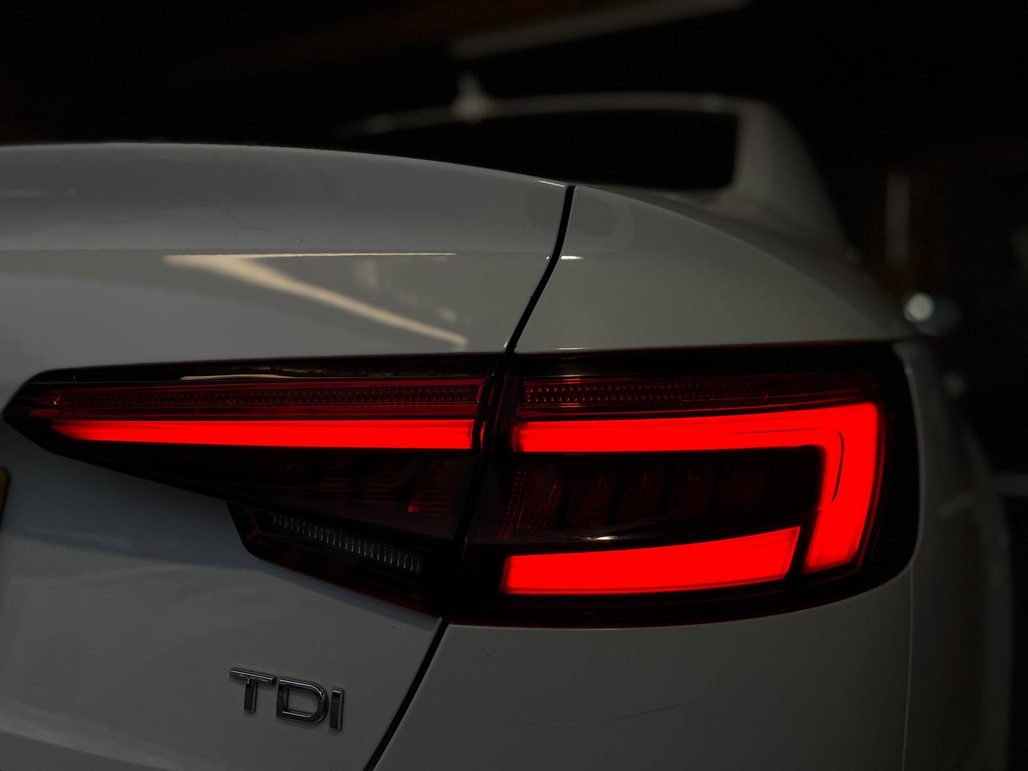 Audi A4 view 13