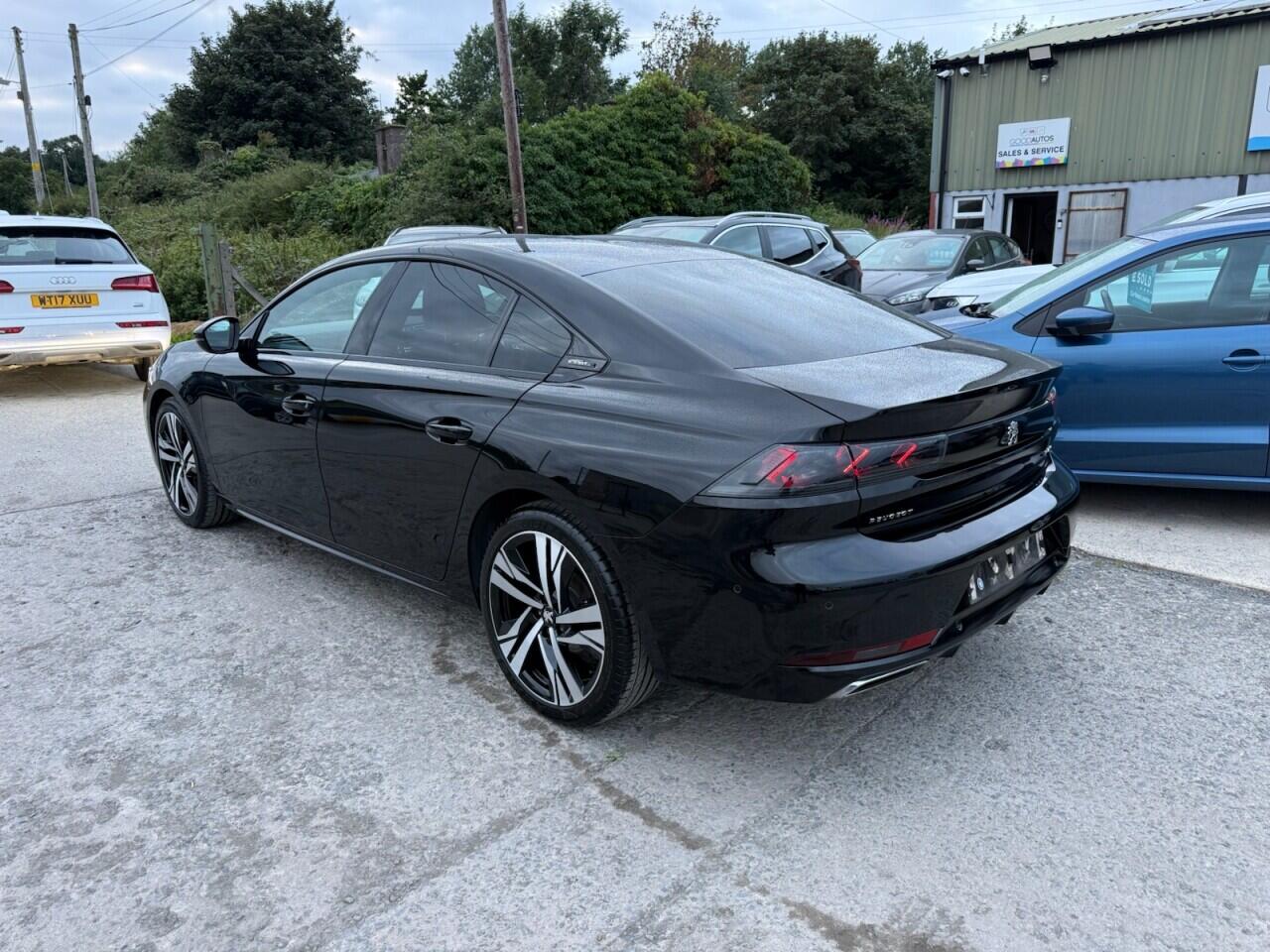 Peugeot 508 view 3