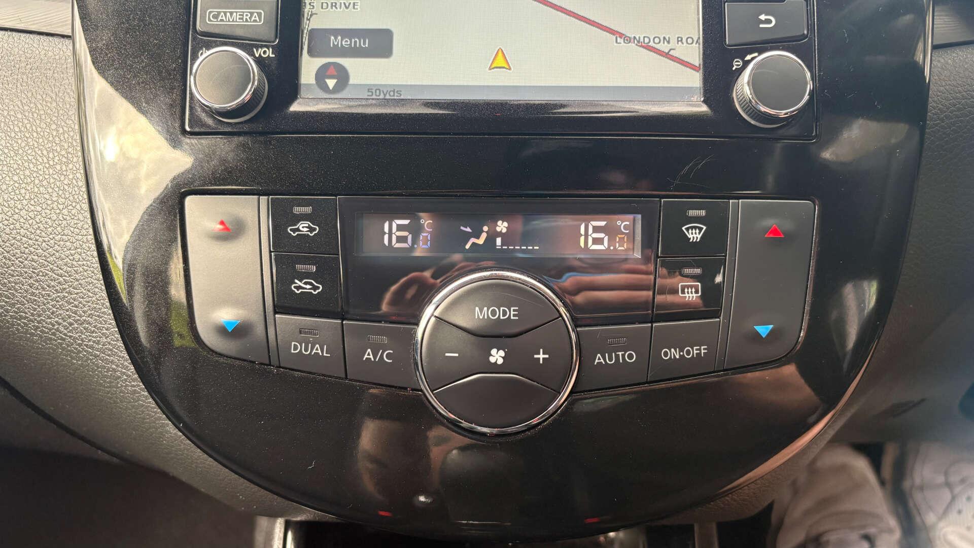 Nissan Pulsar view 28