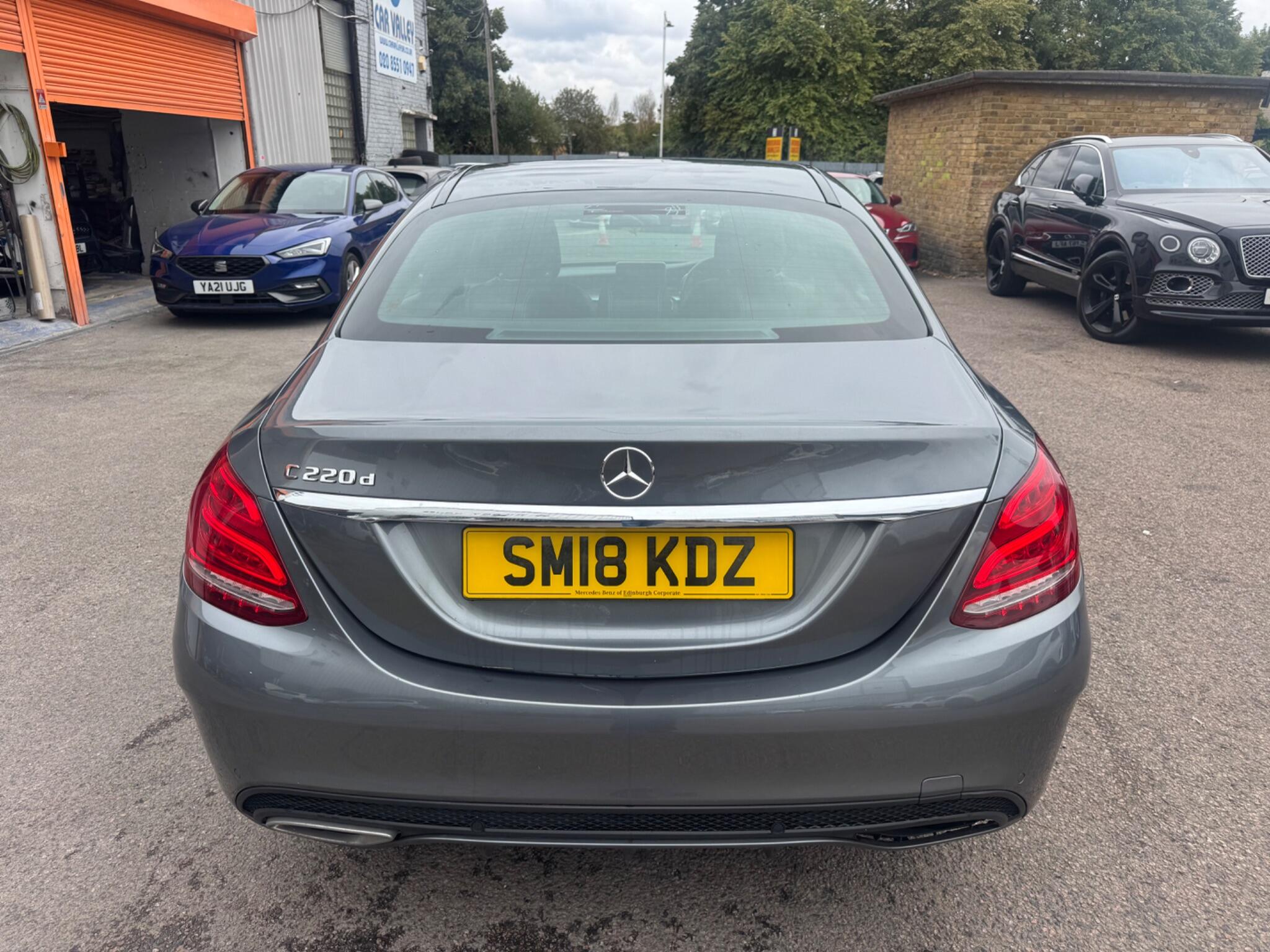 Mercedes-Benz C Class view 6