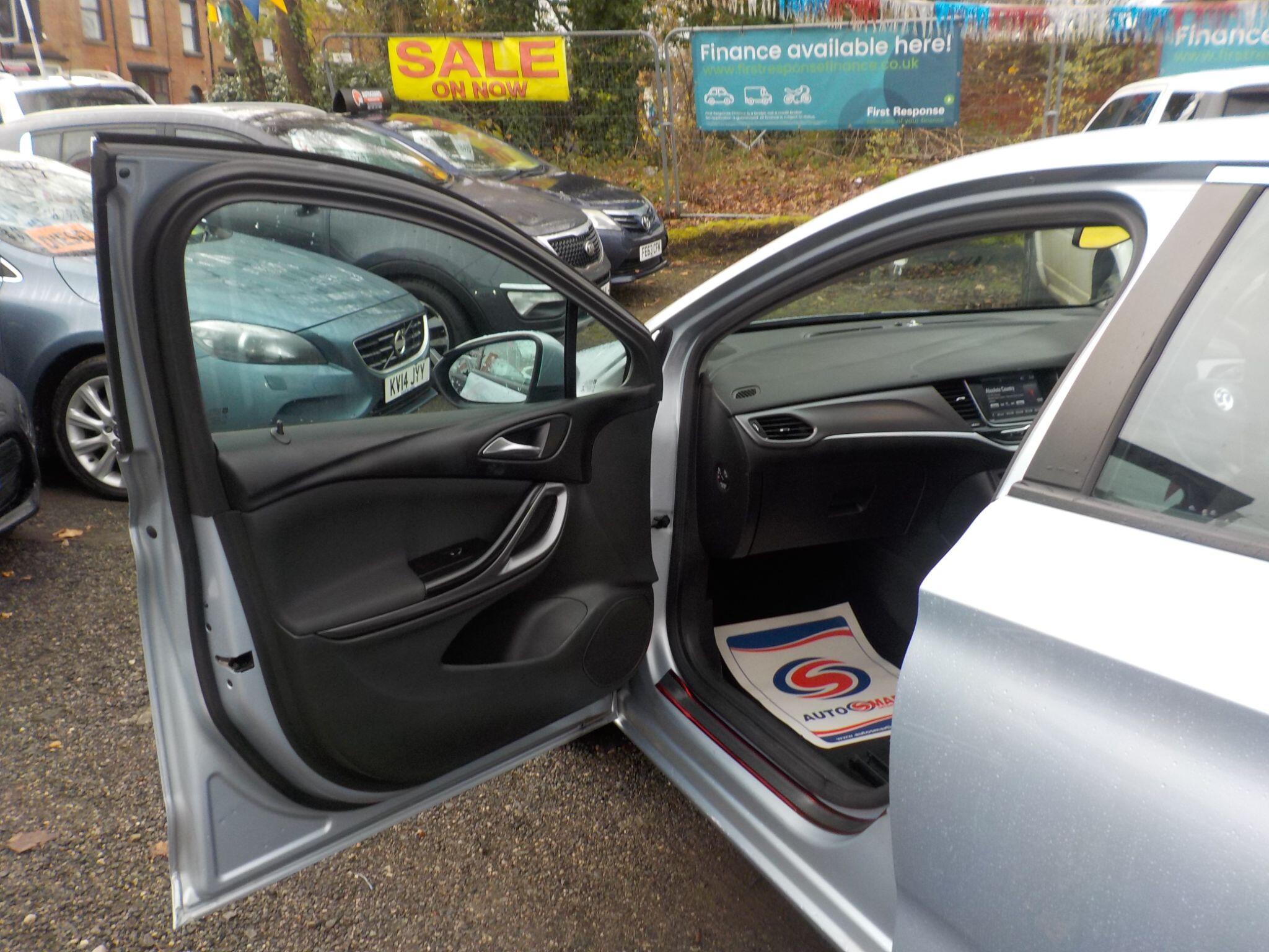 Vauxhall Astra 1.4i Turbo Design Euro 6 5dr