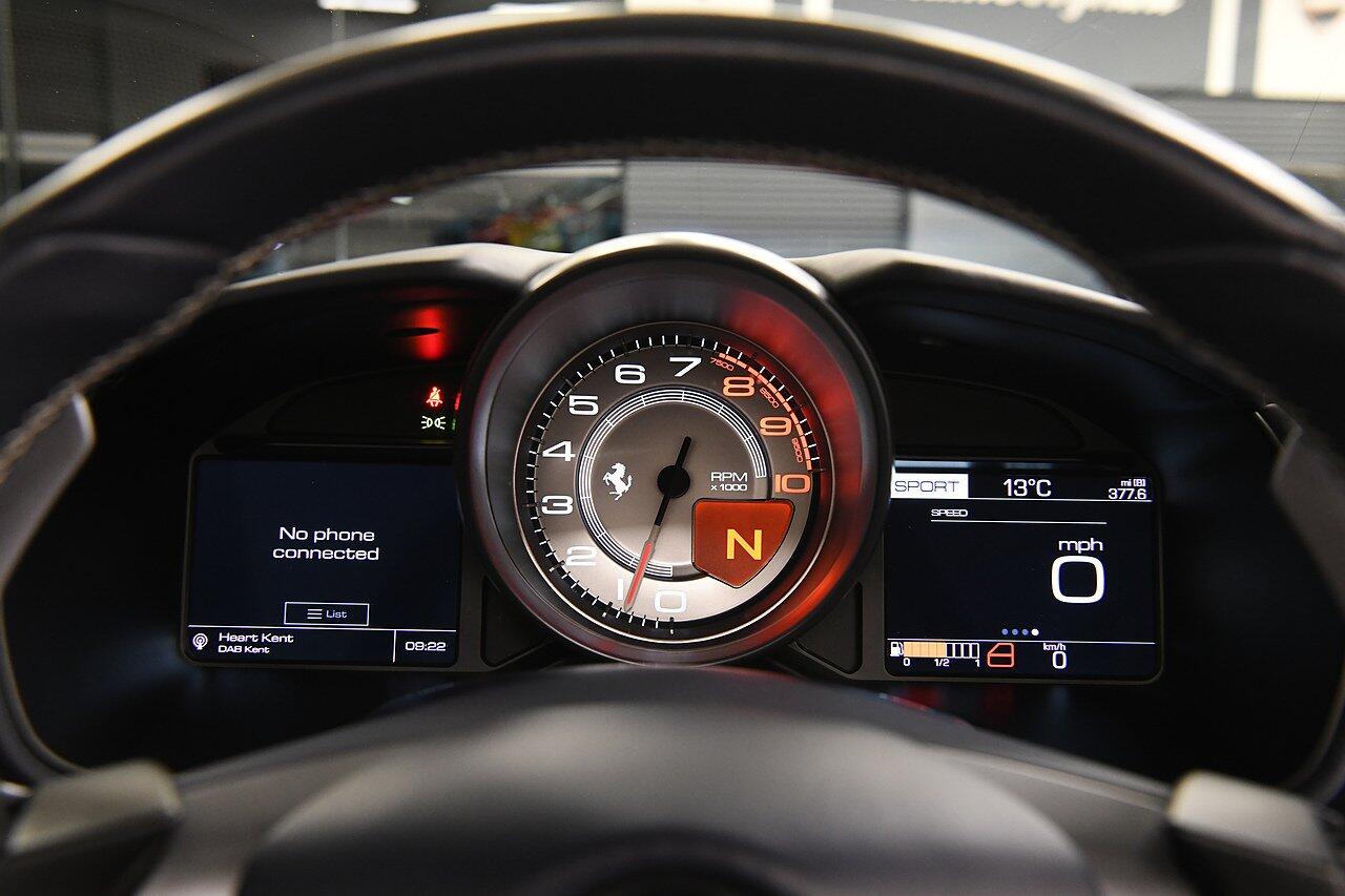Ferrari Portofino view 23