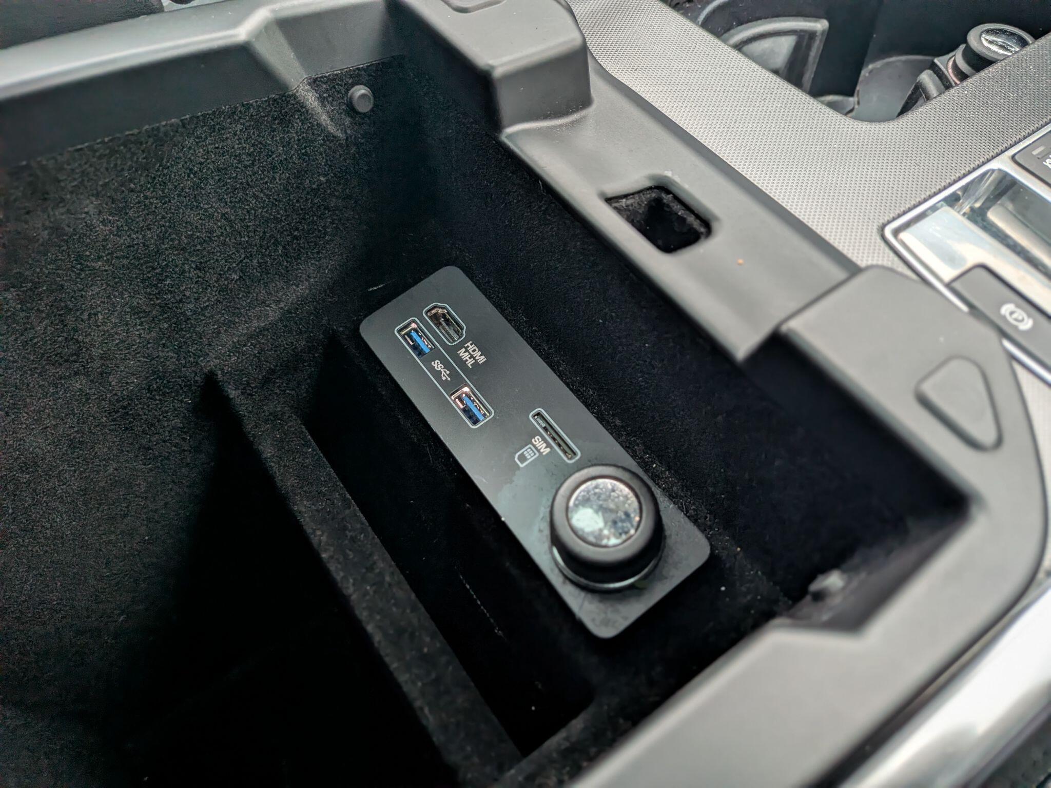 Land Rover Range Rover Sport view 57