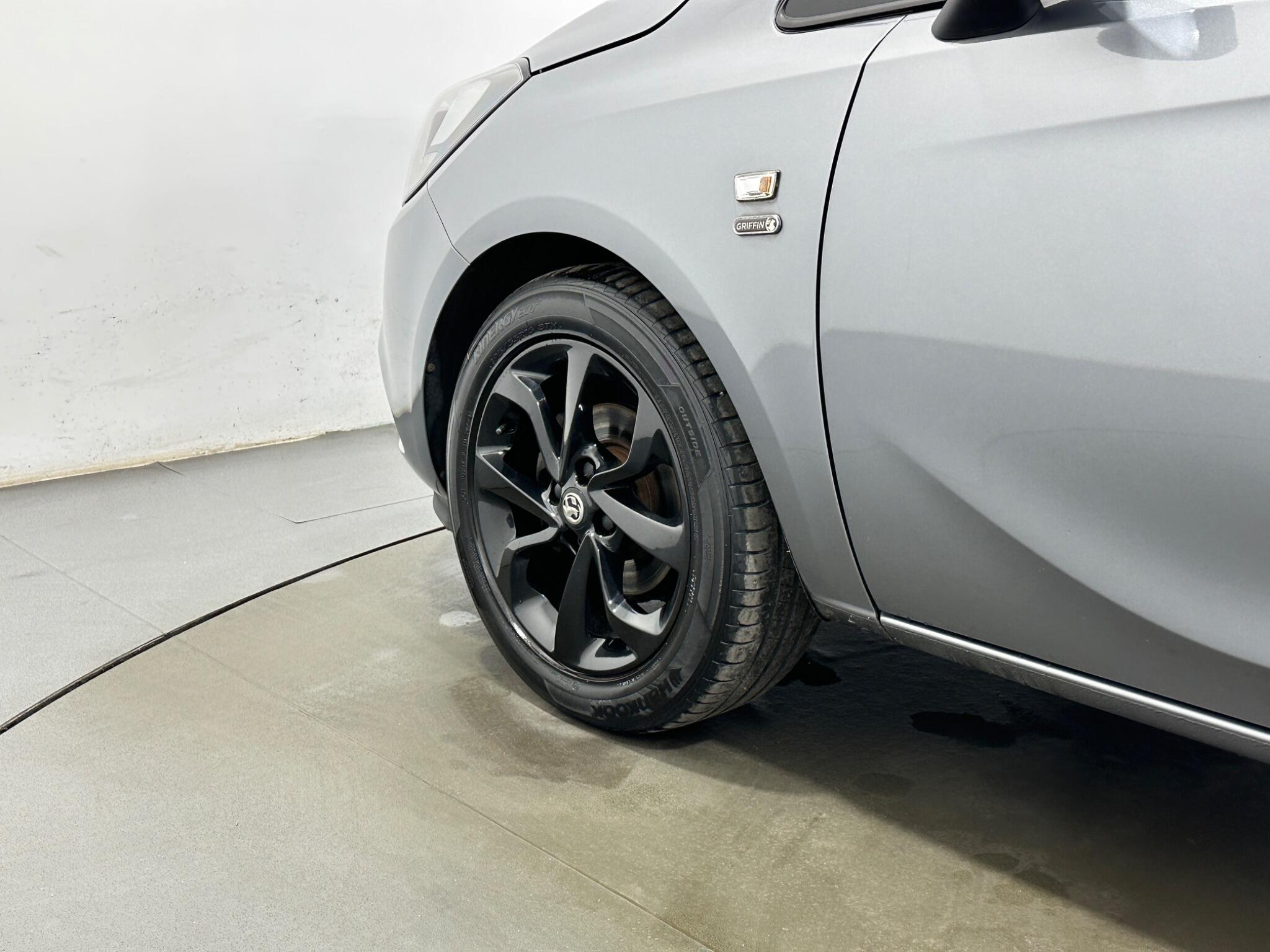 Vauxhall Corsa view 48