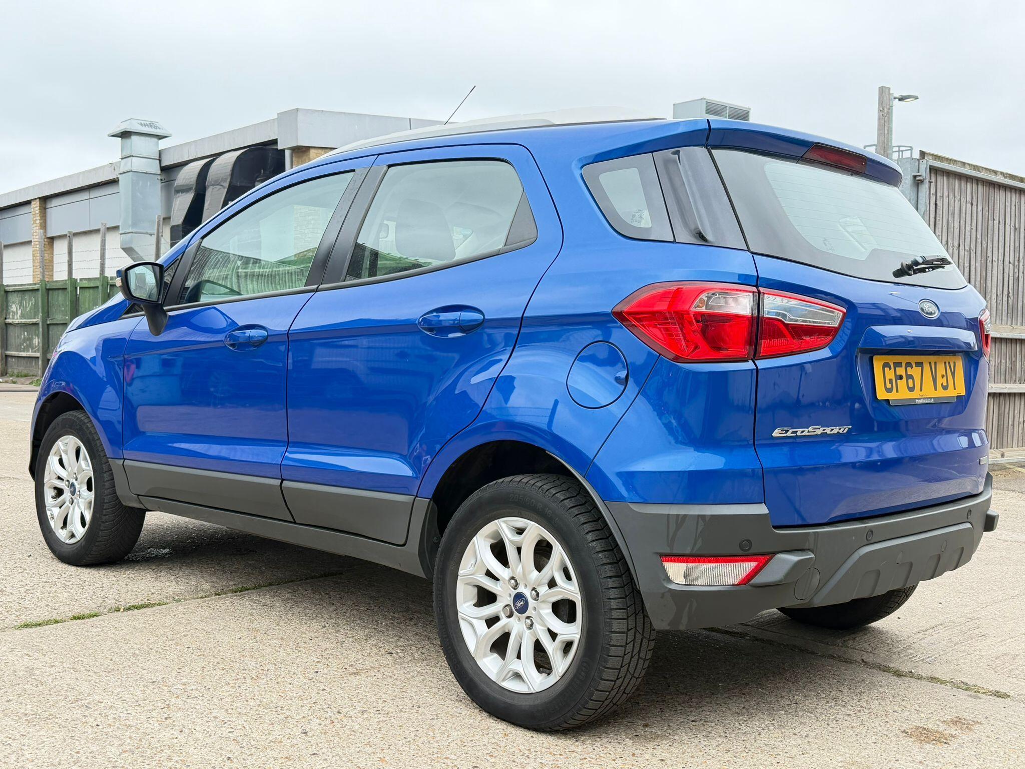 Ford Ecosport view 5