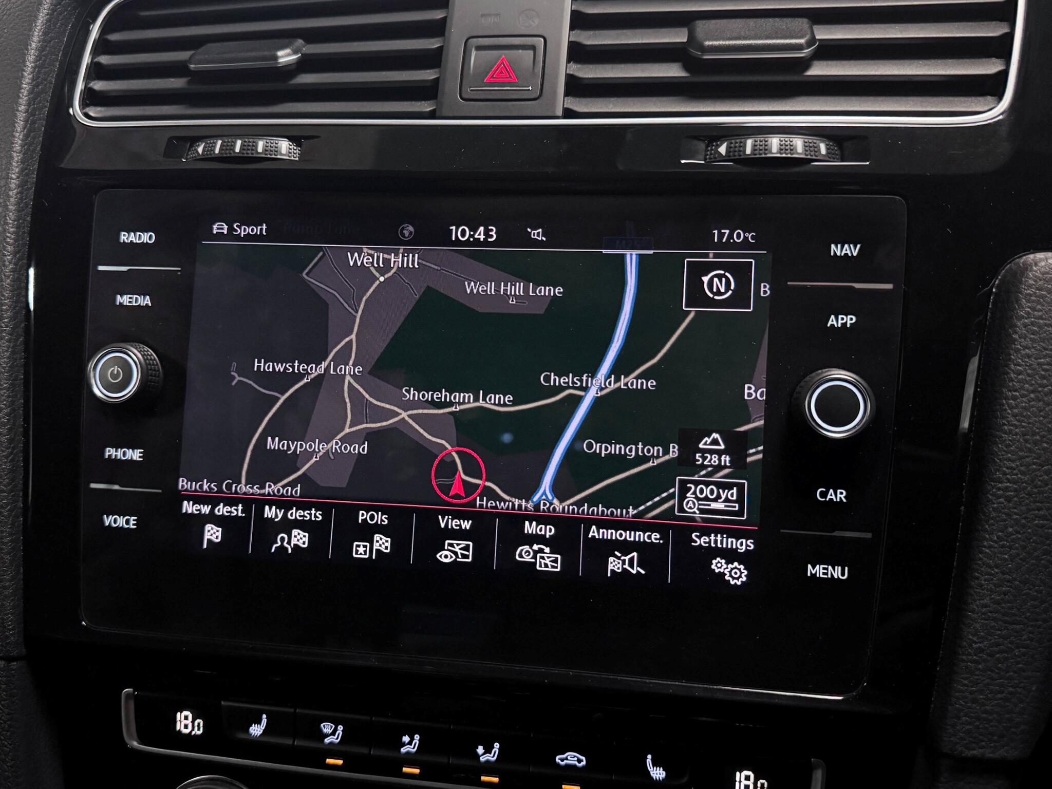 Volkswagen Golf view 34