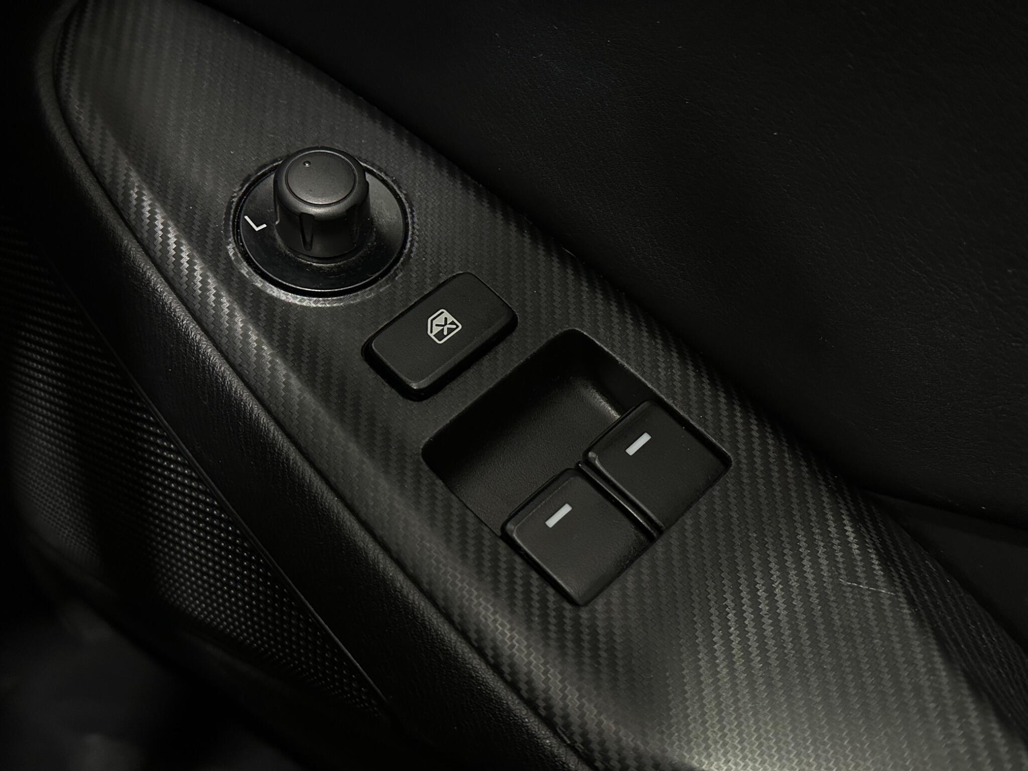 Mazda MX-5 view 18