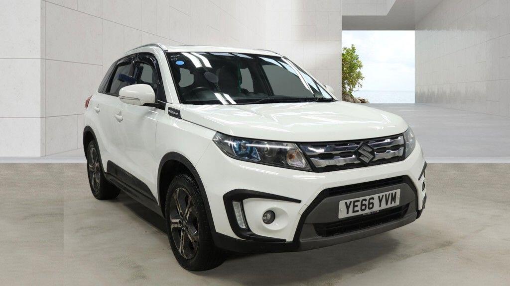 2016 Suzuki Vitara in White for sale