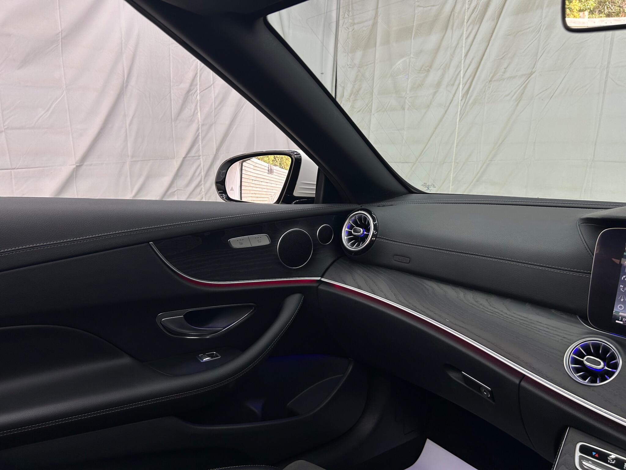 Mercedes-Benz E-Class view 51