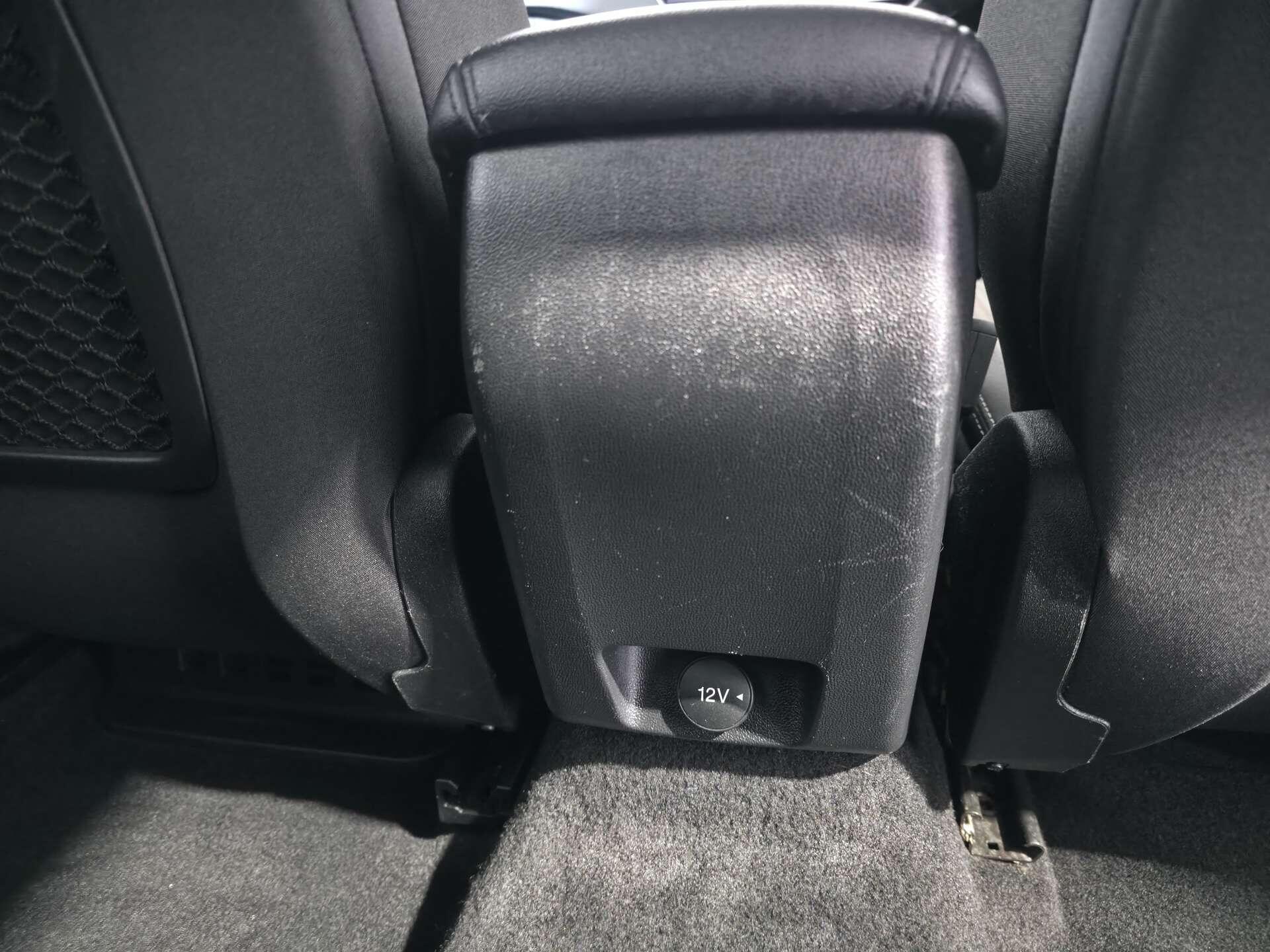 Ford Focus view 53
