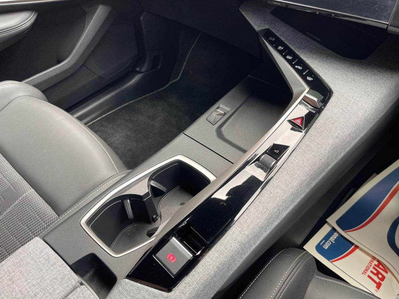 Peugeot 3008 view 21