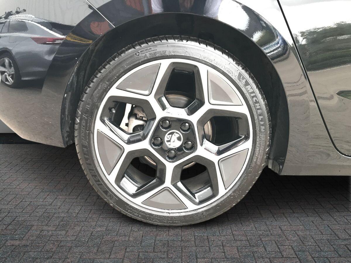 Vauxhall Astra view 12
