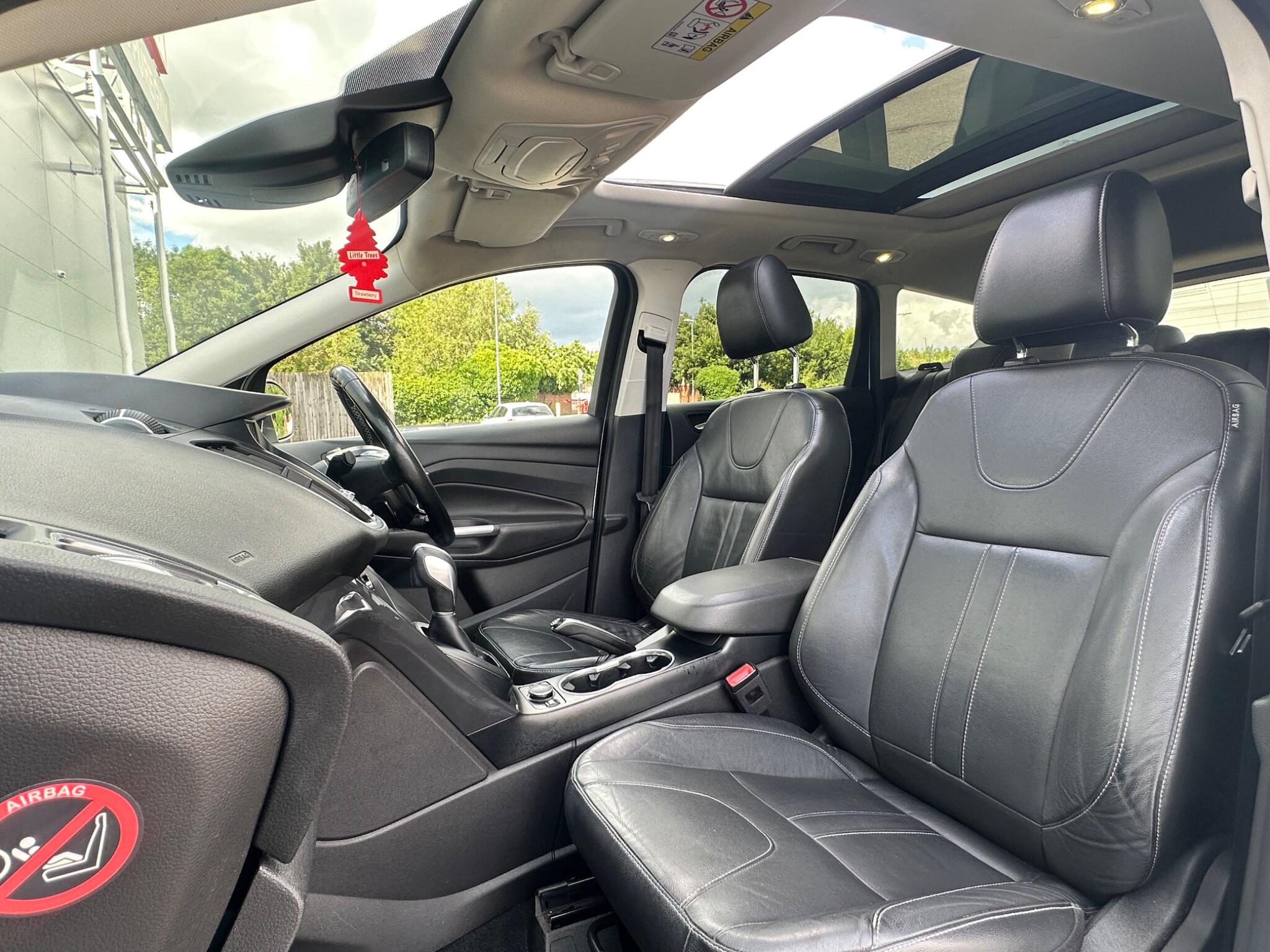 Ford Kuga view 33