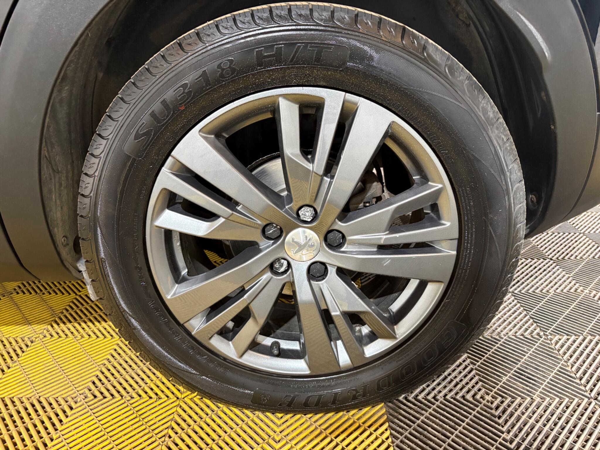 Peugeot 3008 view 41