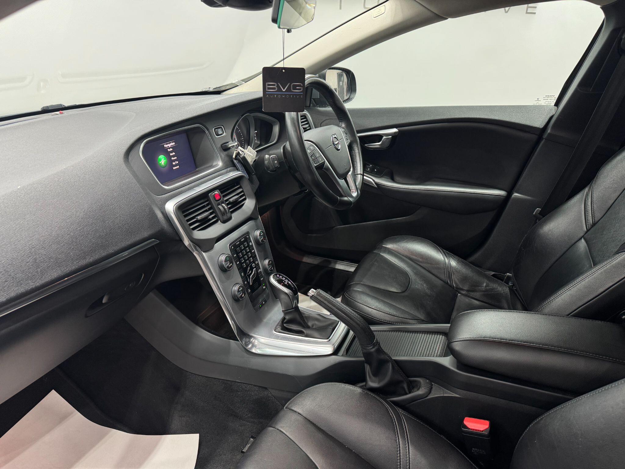 Volvo V40 view 41